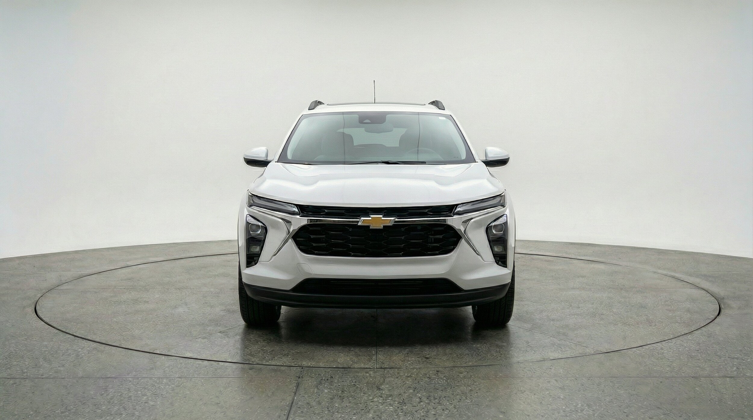 Thumbnail: 2025 Chevrolet Trax - 2