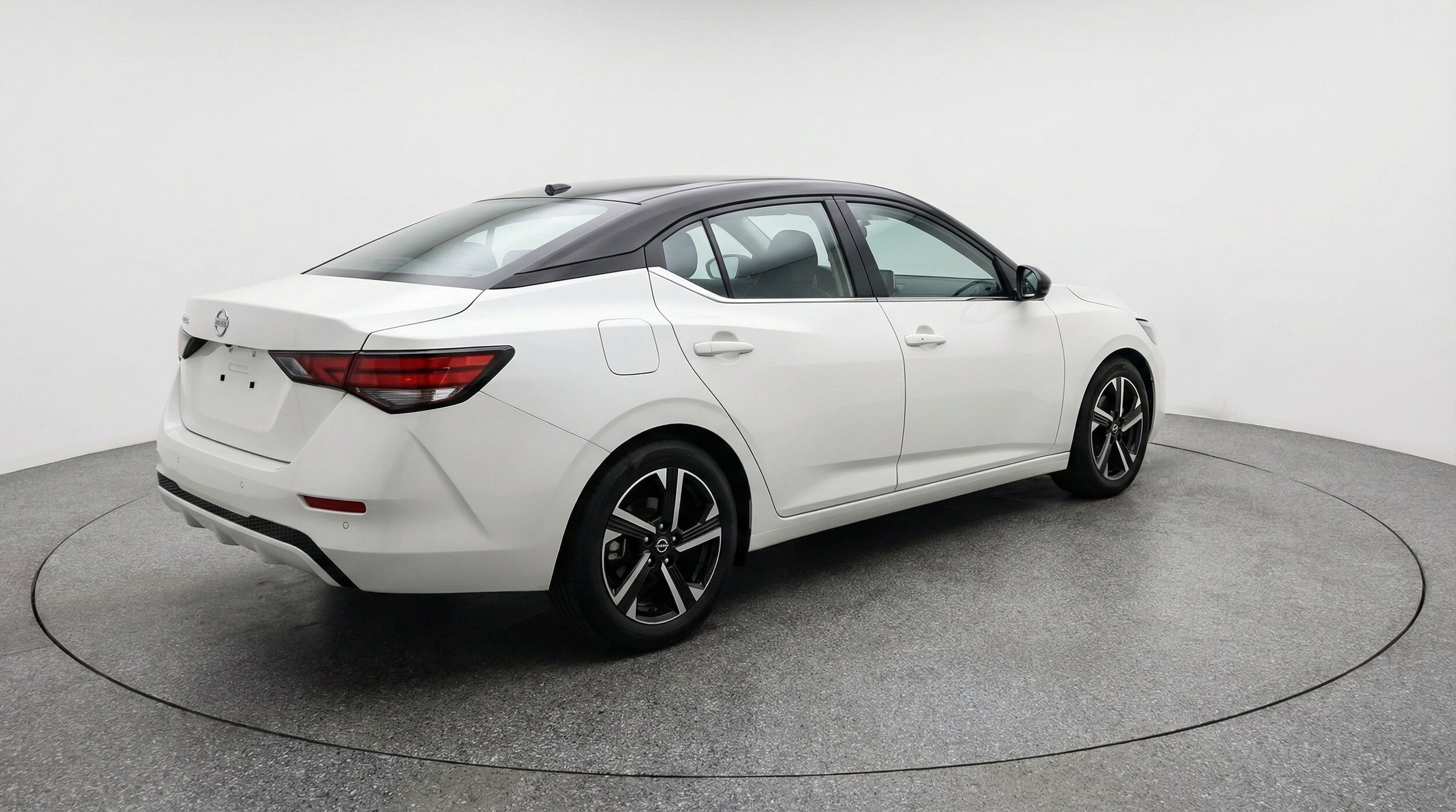 Thumbnail: 2025 Nissan Sentra - 9