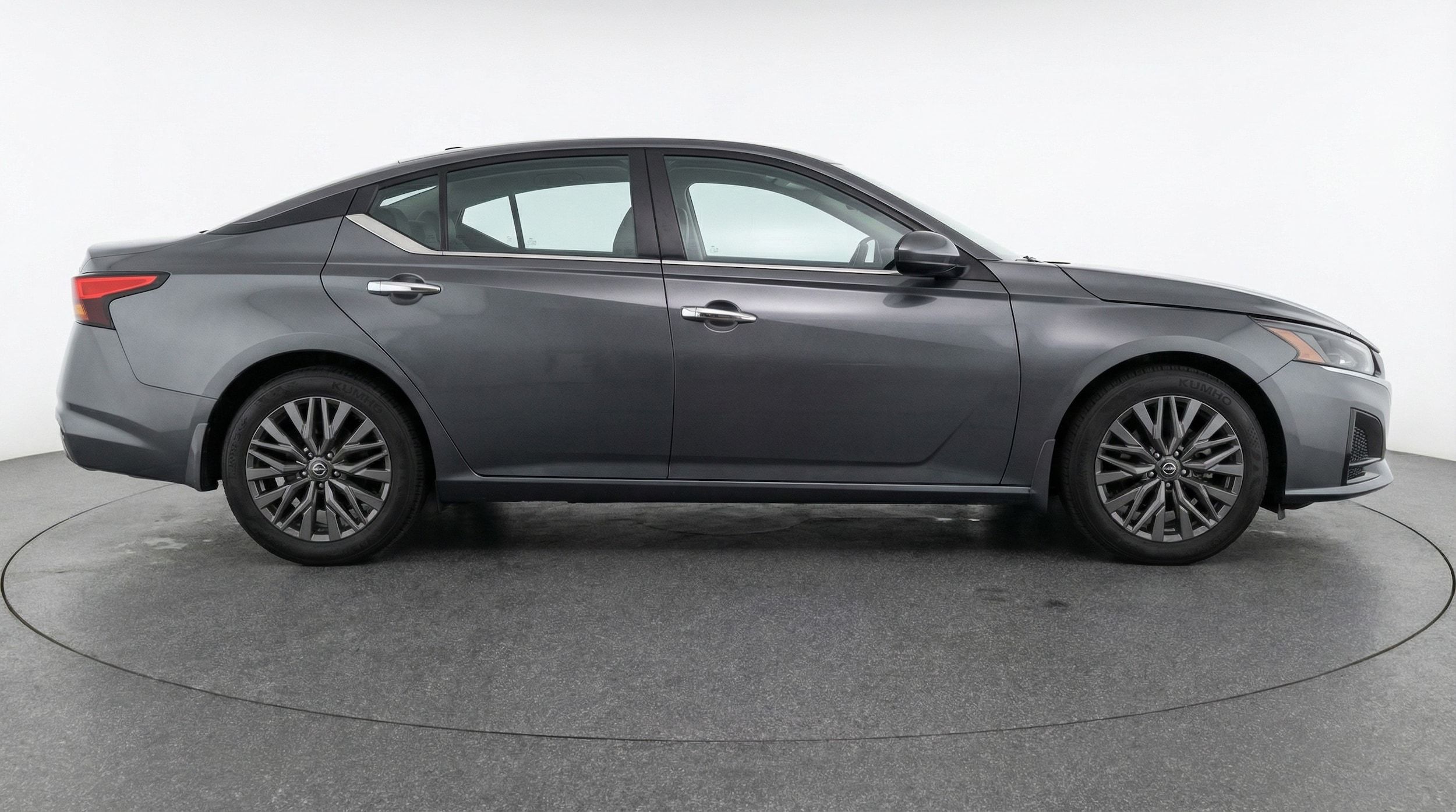 Thumbnail: 2025 Nissan Altima - 8