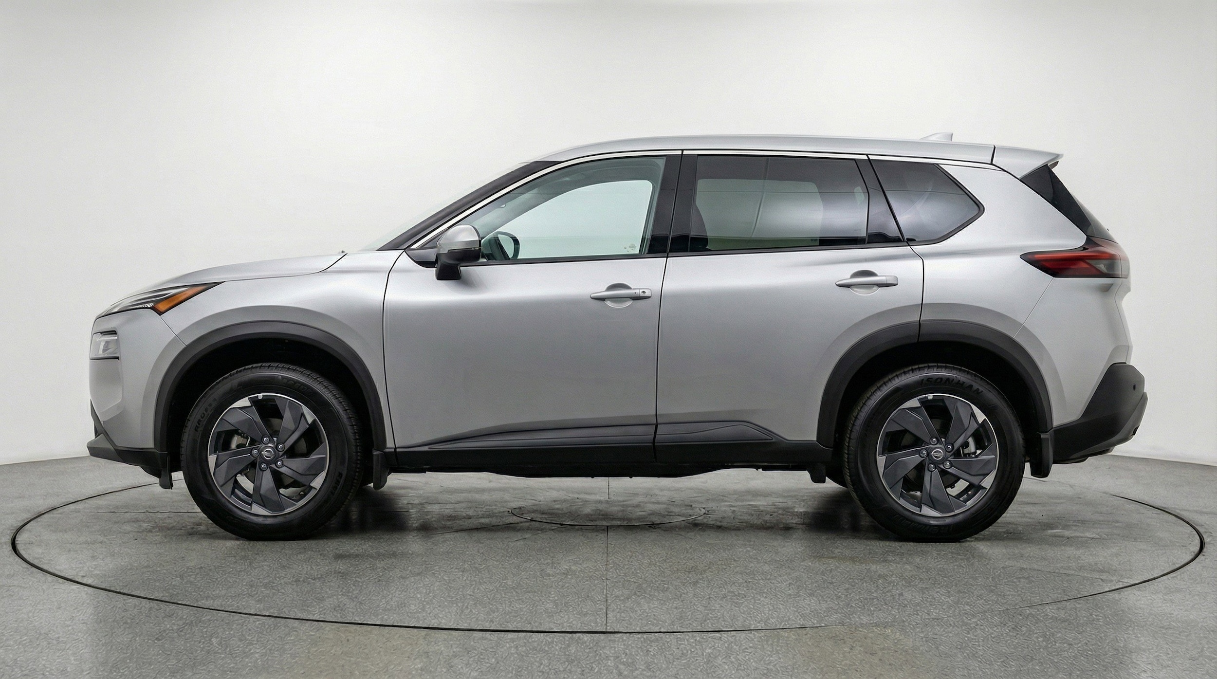 Thumbnail: 2025 Nissan Rogue - 5