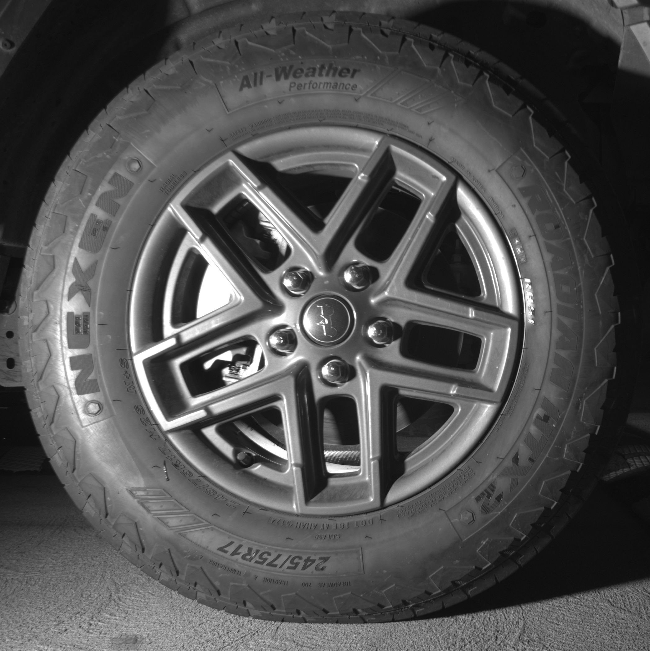 Thumbnail: 2025 Jeep Wrangler - 13