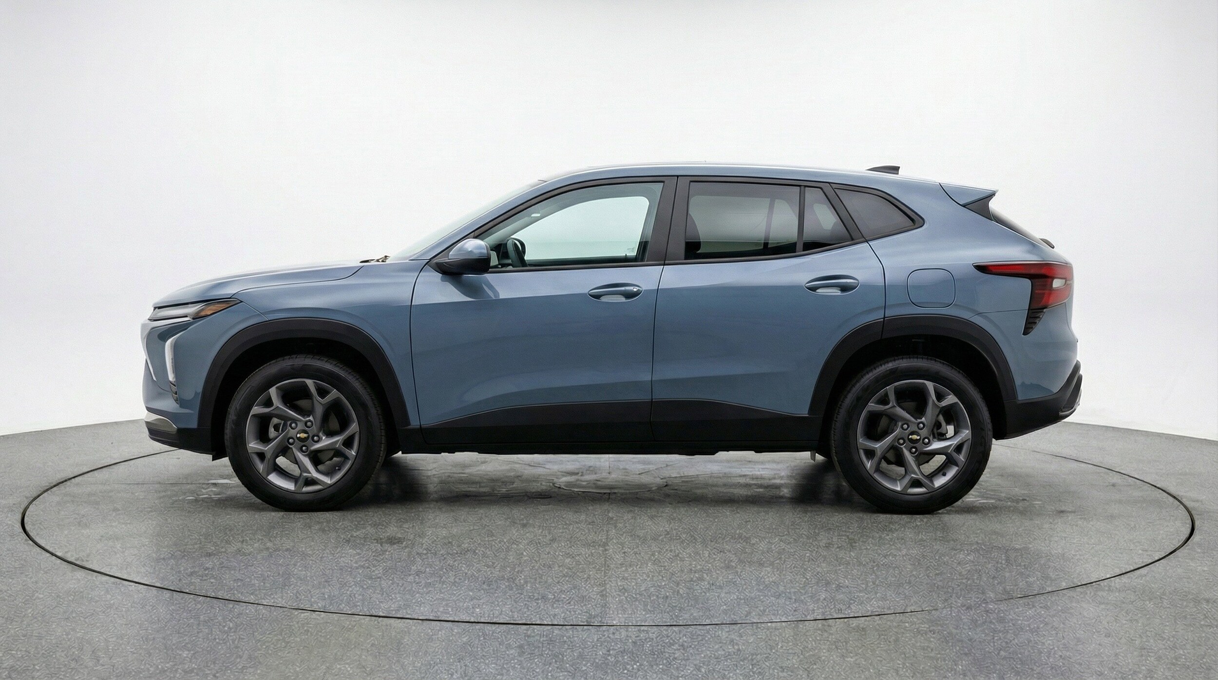 Thumbnail: 2025 Chevrolet Trax - 5