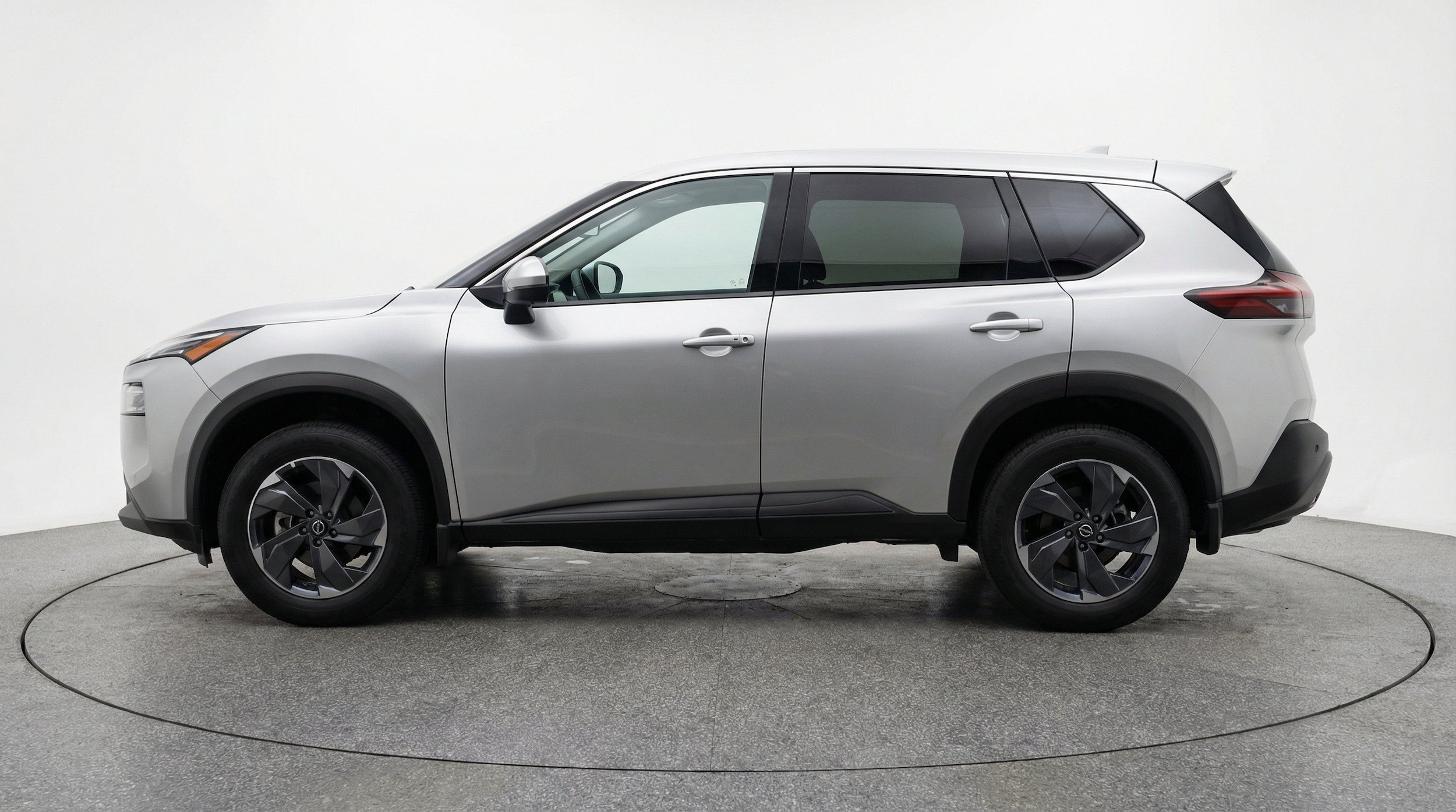 Thumbnail: 2025 Nissan Rogue - 5