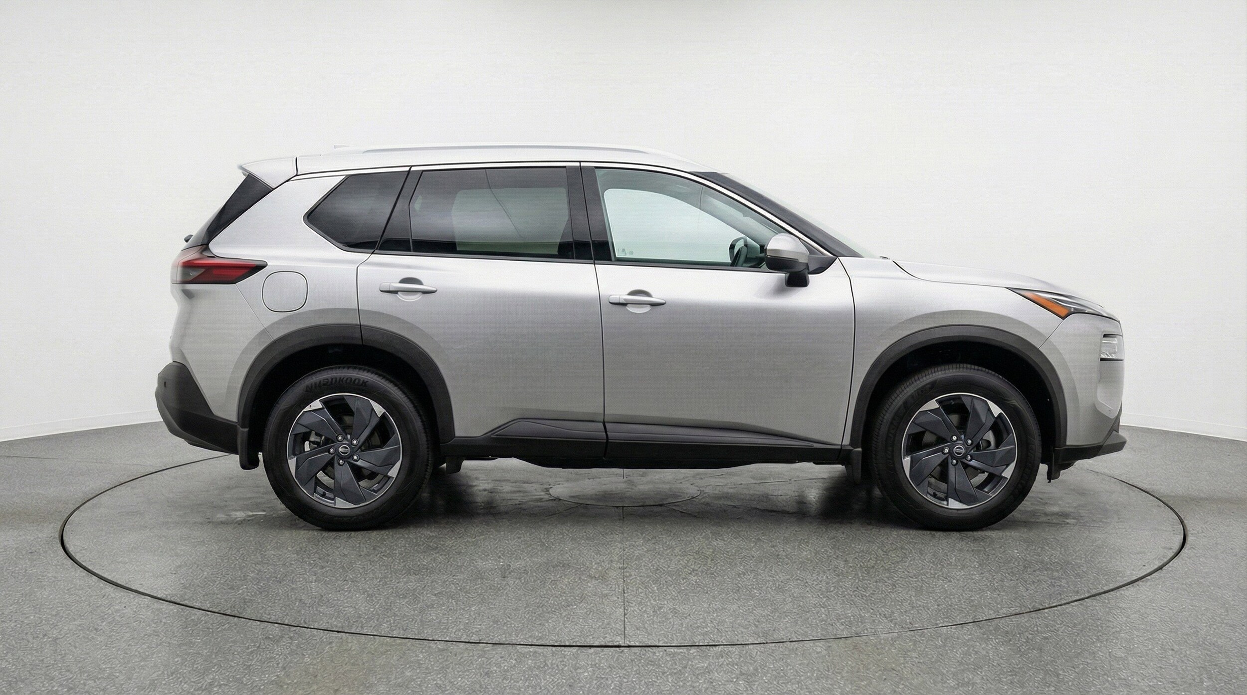Thumbnail: 2025 Nissan Rogue - 11