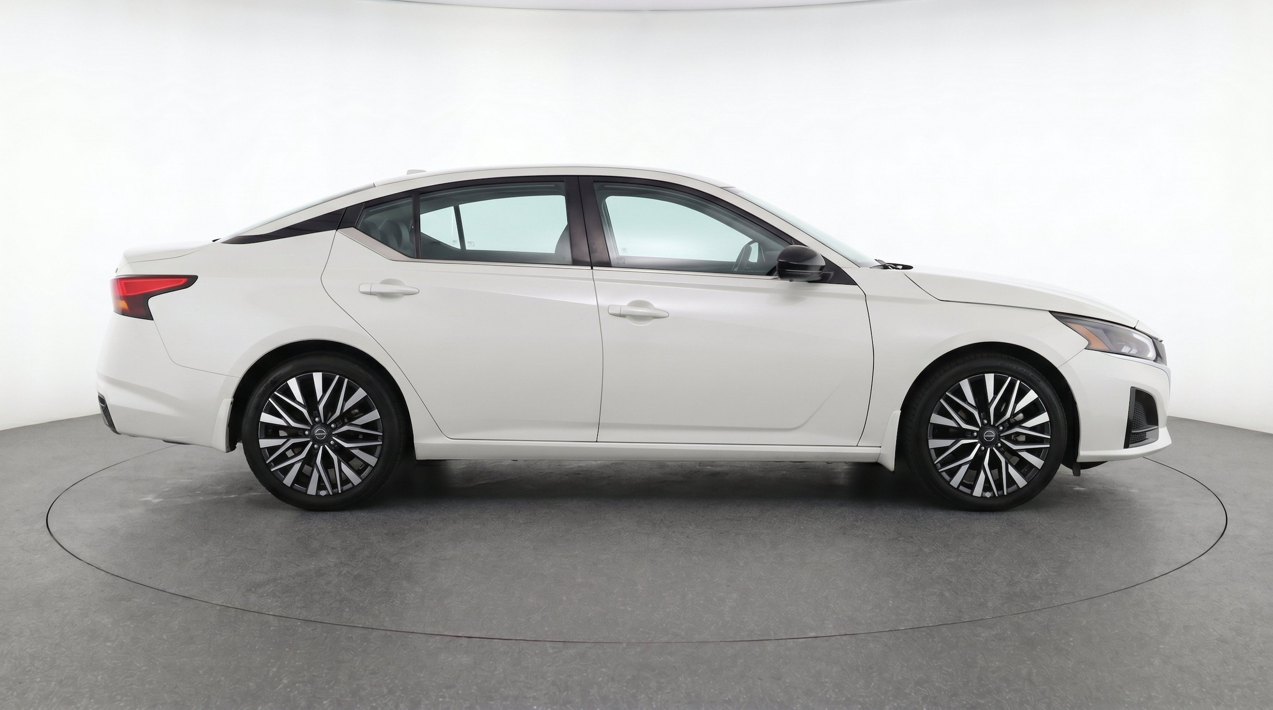 Thumbnail: 2026 Nissan Altima - 10