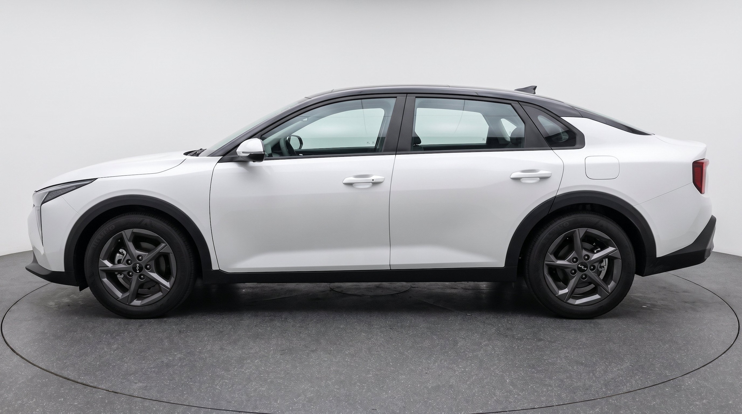 Thumbnail: 2026 Kia K4 - 5