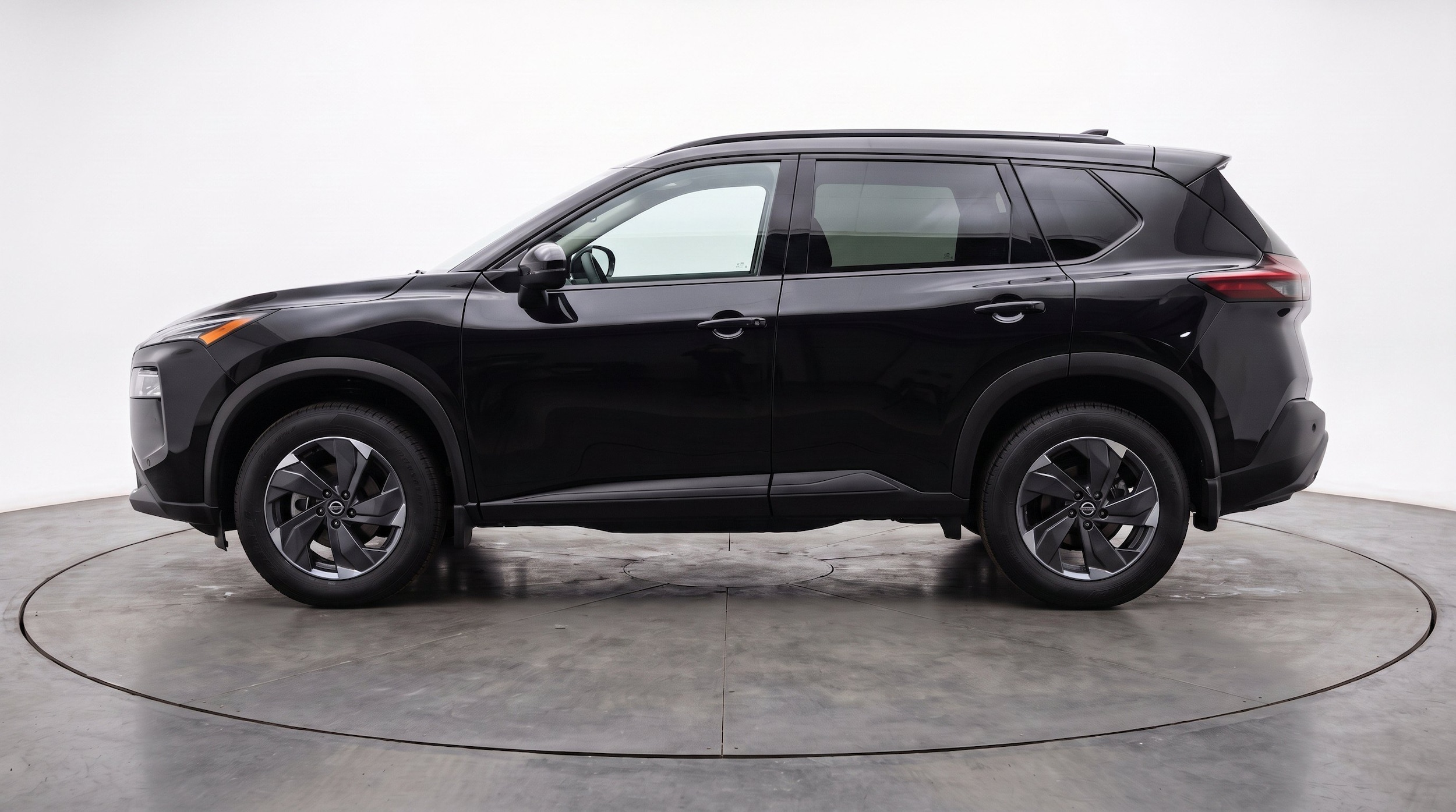 Thumbnail: 2025 Nissan Rogue - 5
