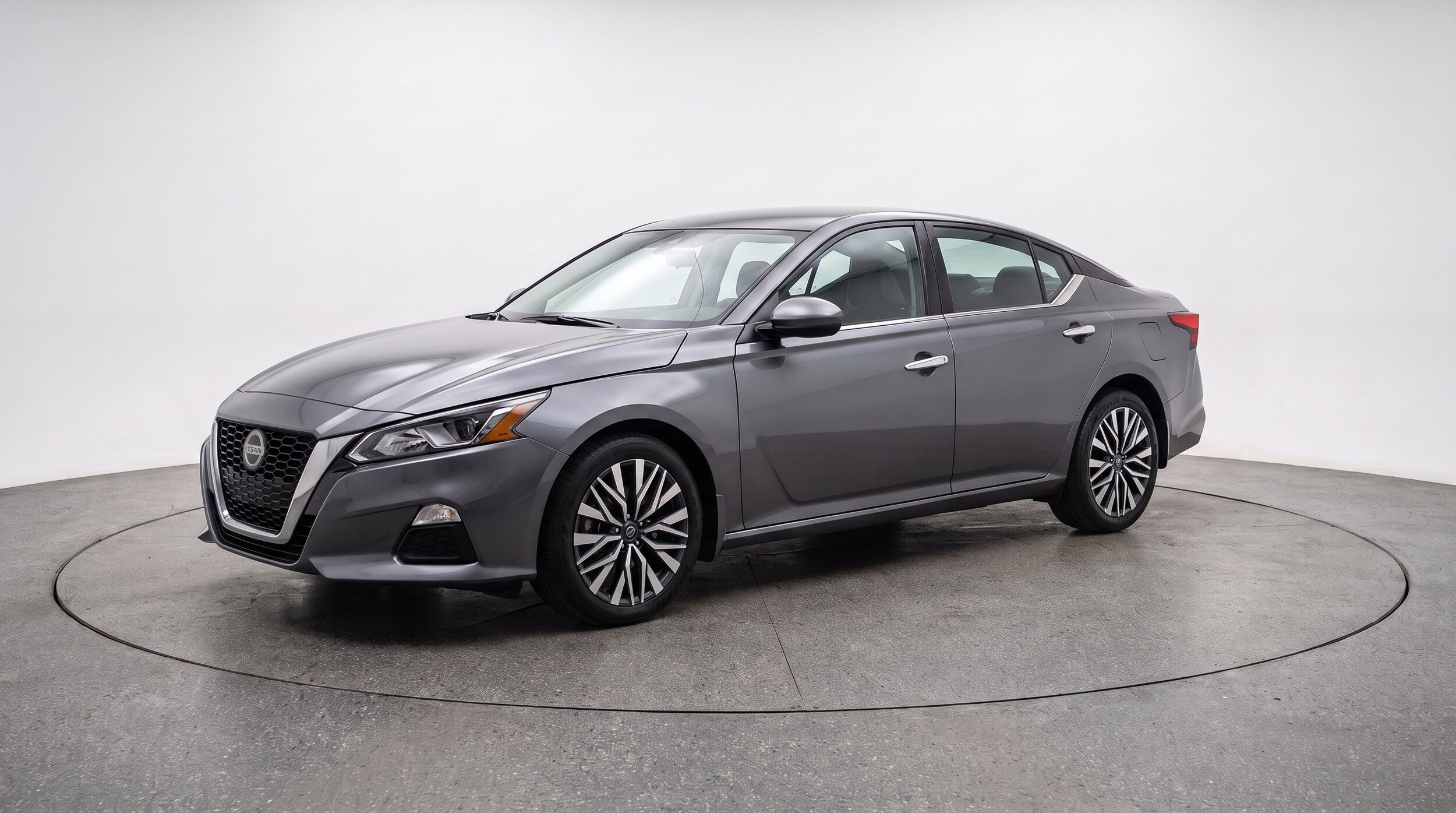 Thumbnail: 2025 Nissan Altima - 3