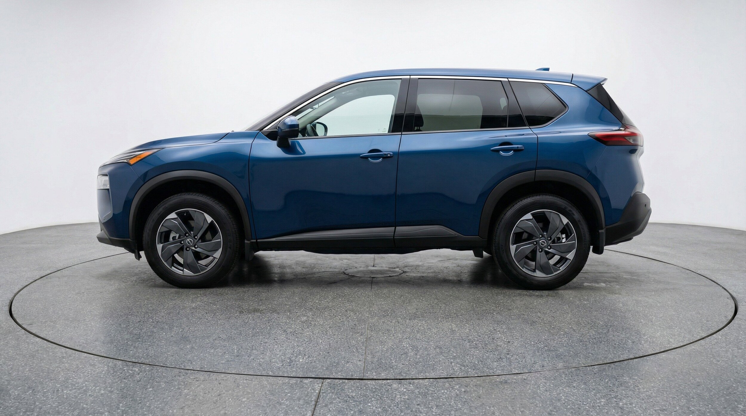 Thumbnail: 2025 Nissan Rogue - 5