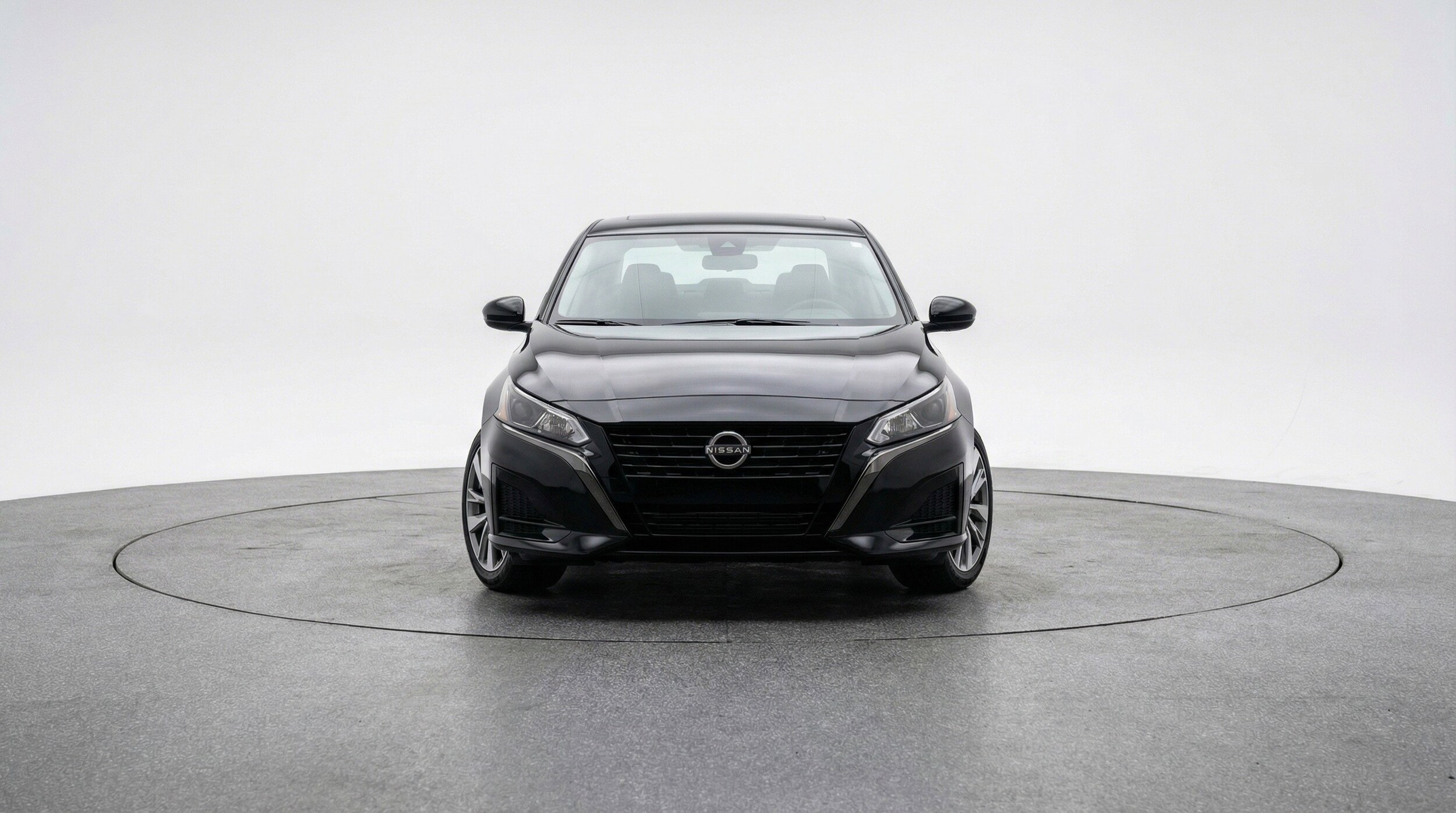 Thumbnail: 2025 Nissan Altima - 2