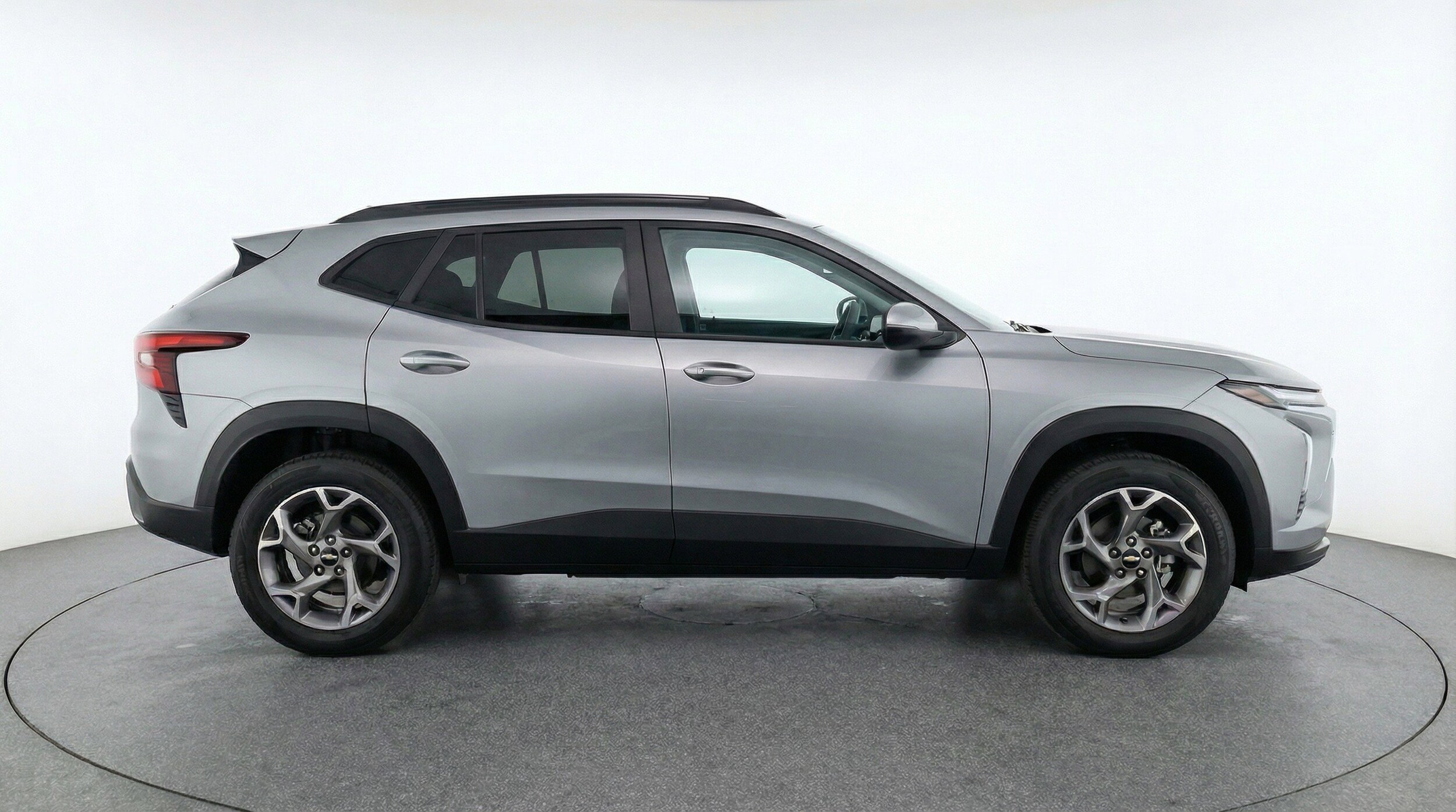 Thumbnail: 2025 Chevrolet Trax - 11