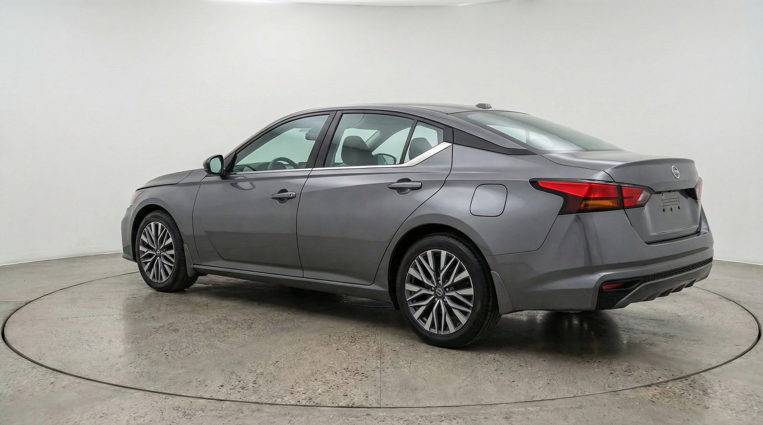 Thumbnail: 2025 Nissan Altima - 6