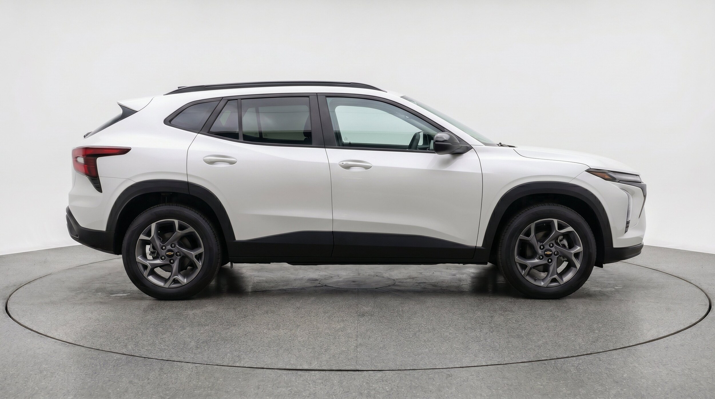 Thumbnail: 2025 Chevrolet Trax - 11