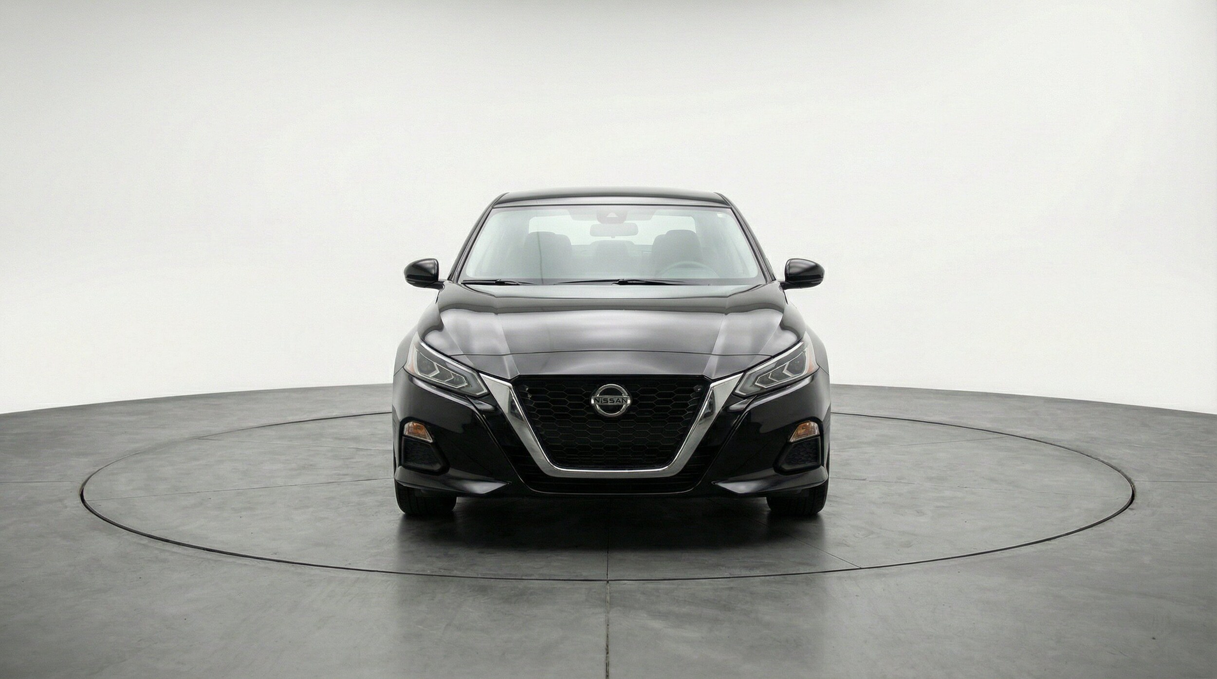 Thumbnail: 2025 Nissan Altima - 2