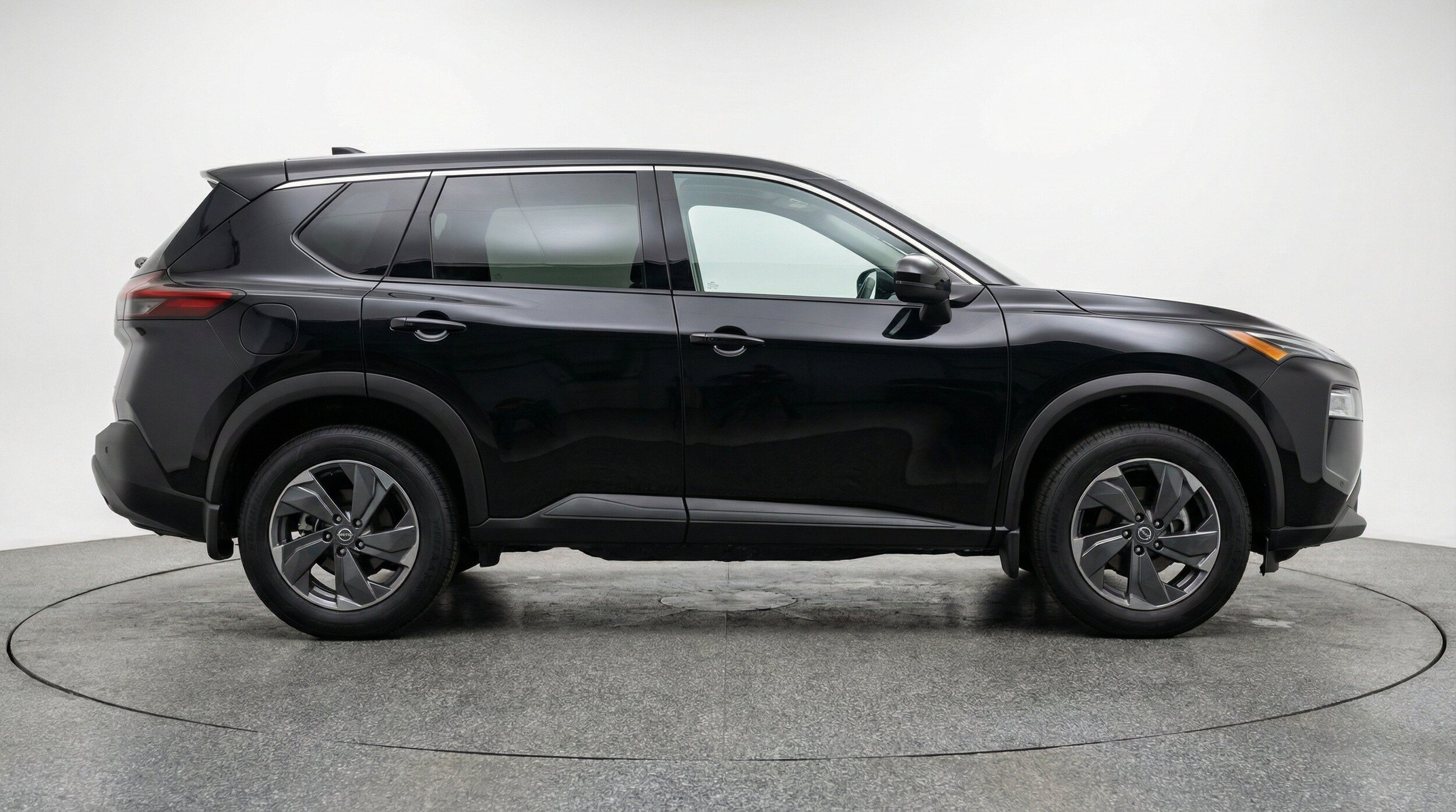 Thumbnail: 2025 Nissan Rogue - 11