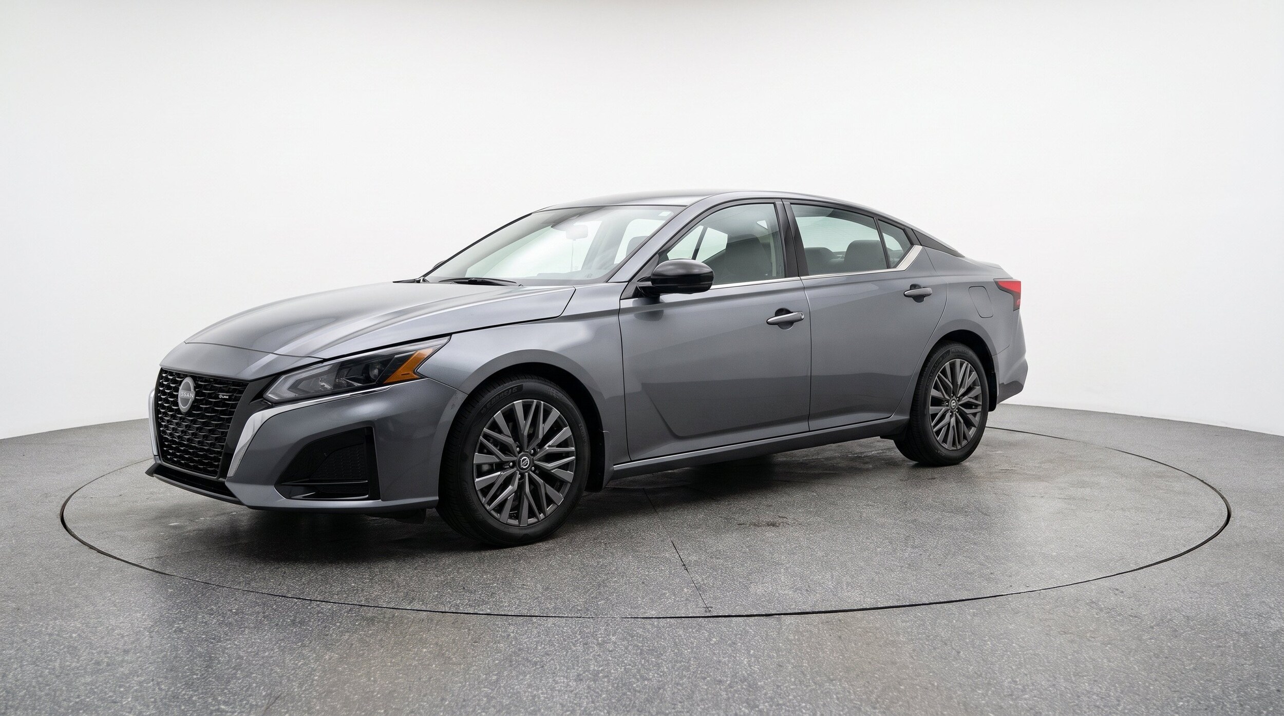 Thumbnail: 2025 Nissan Altima - 3
