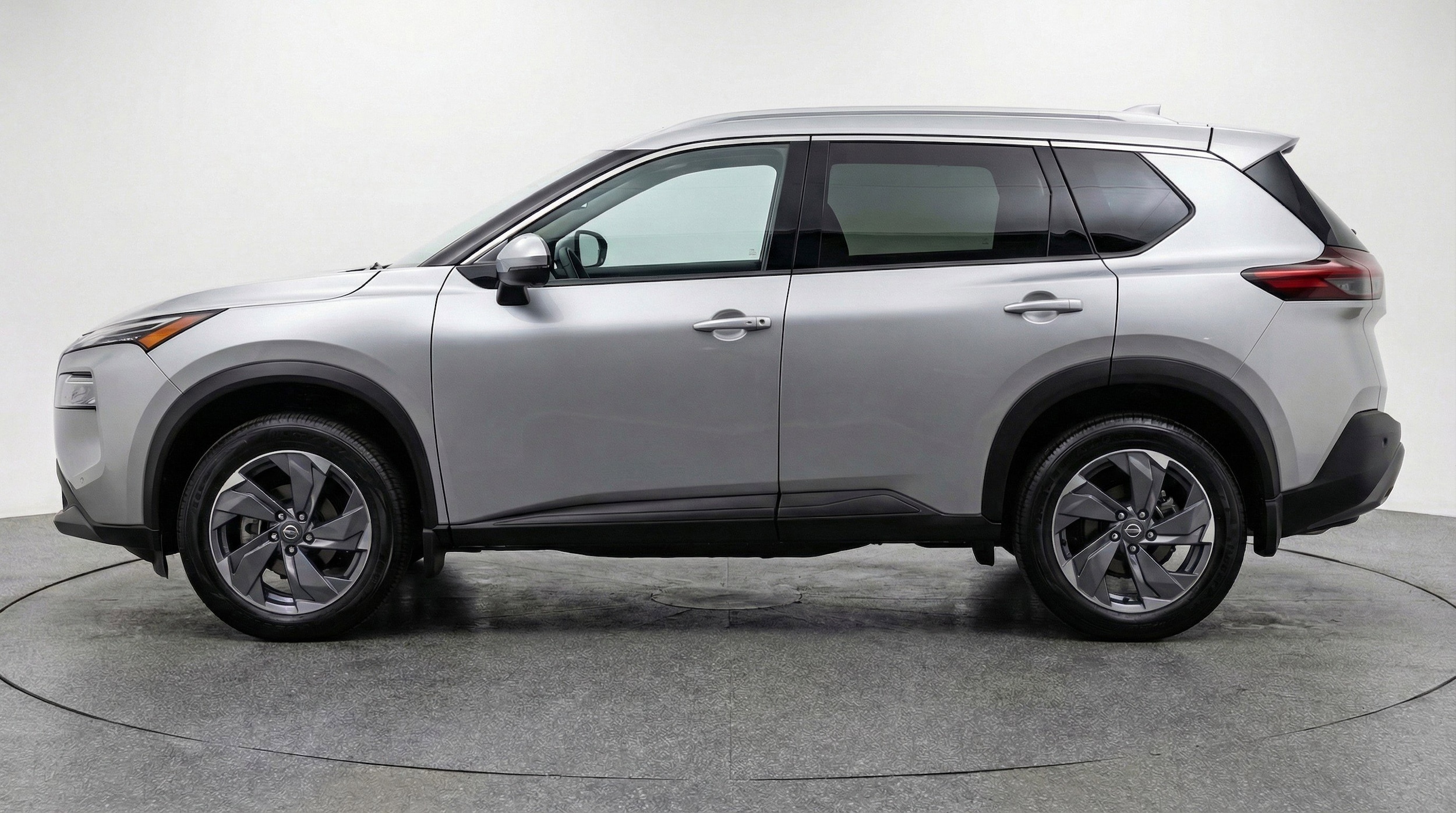 Thumbnail: 2025 Nissan Rogue - 5