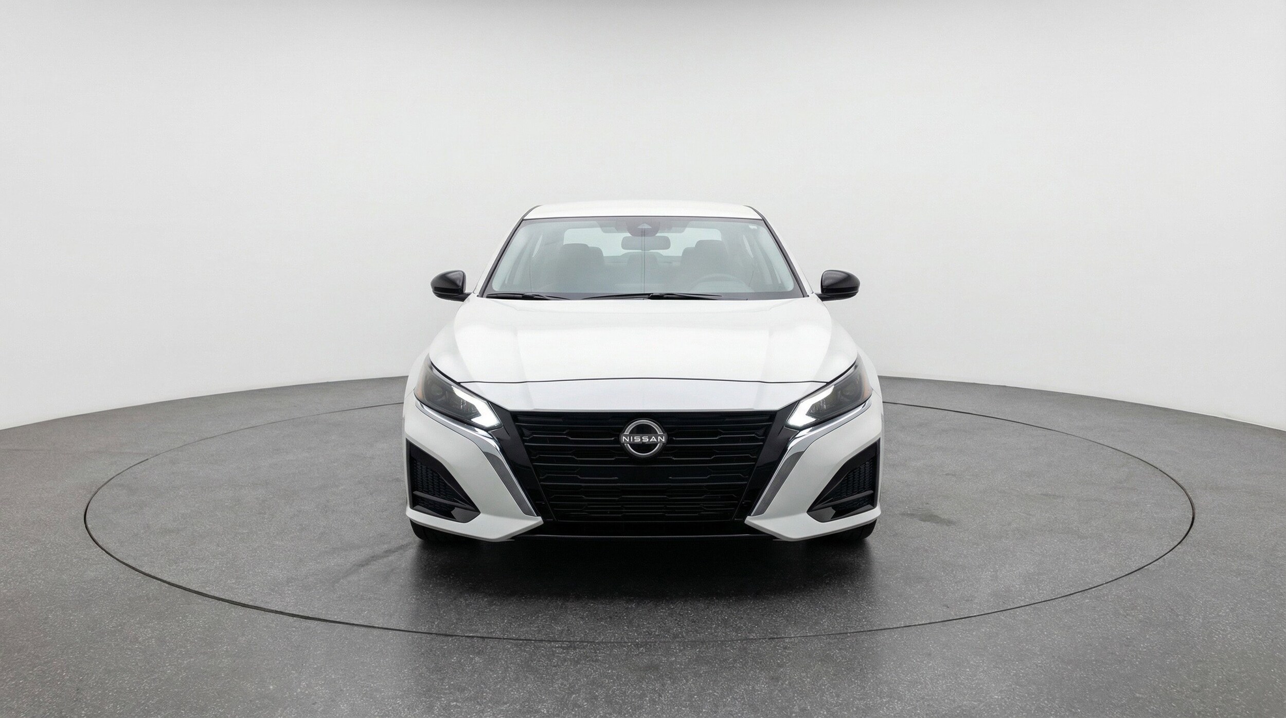 Thumbnail: 2025 Nissan Altima - 2