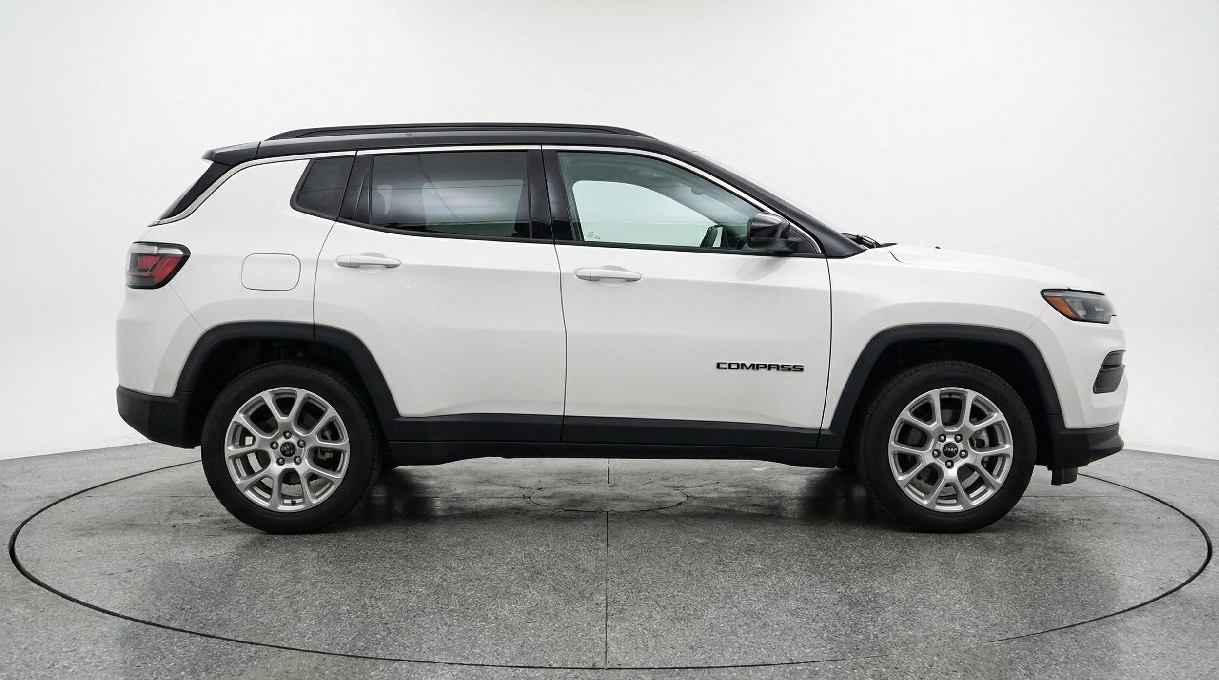 Thumbnail: 2025 Jeep Compass - 11