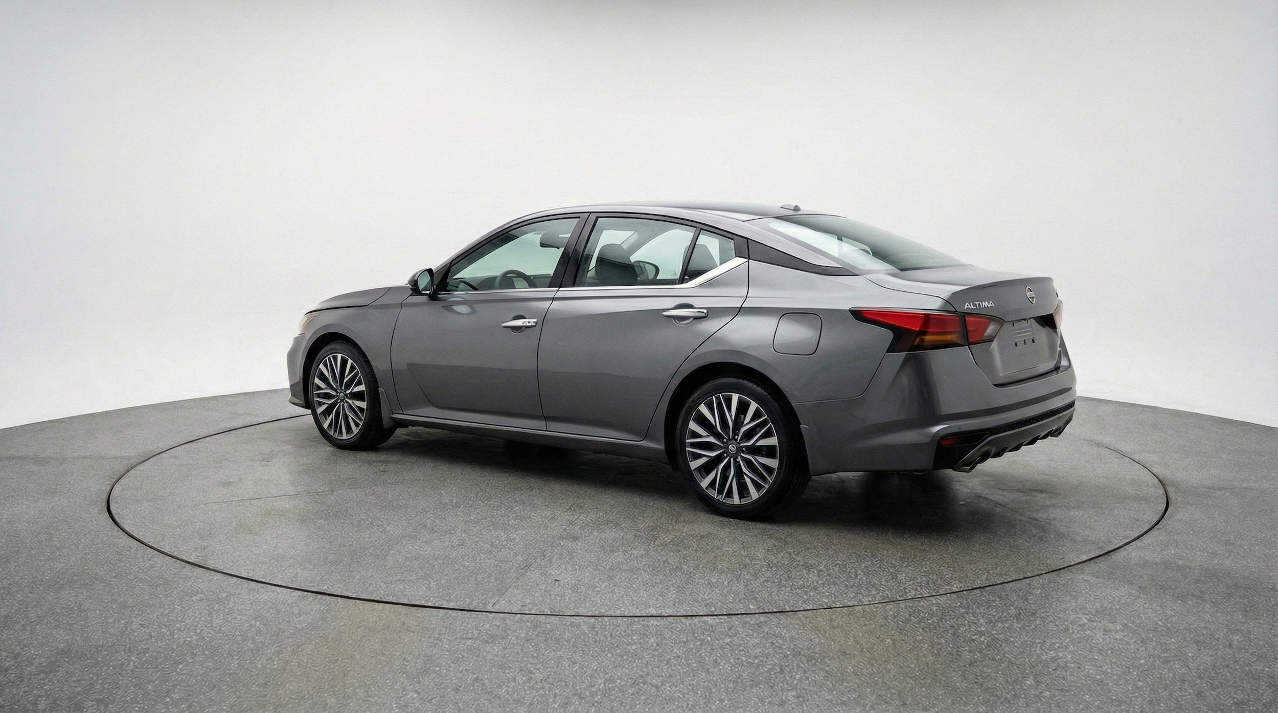 Thumbnail: 2025 Nissan Altima - 6