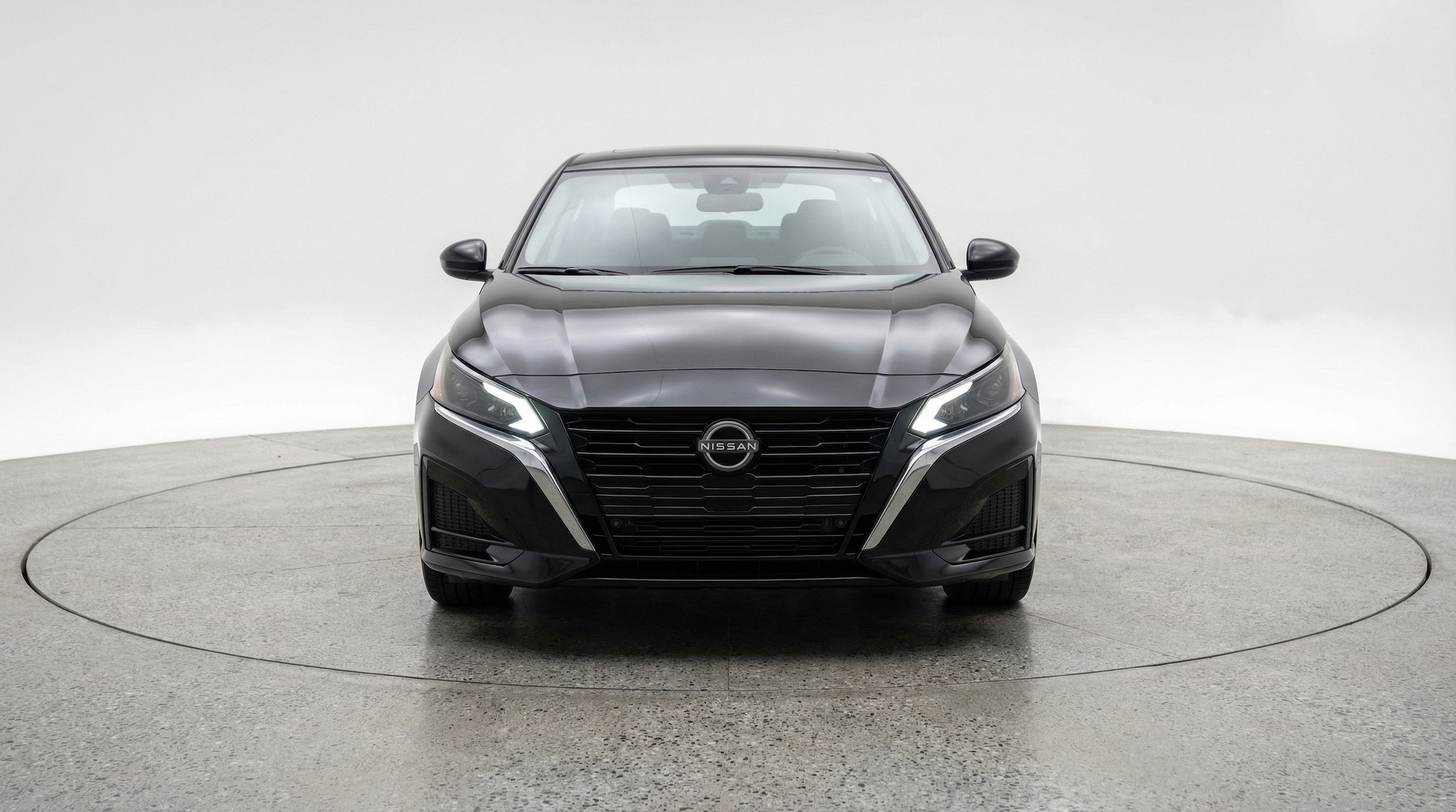 Thumbnail: 2025 Nissan Altima - 2