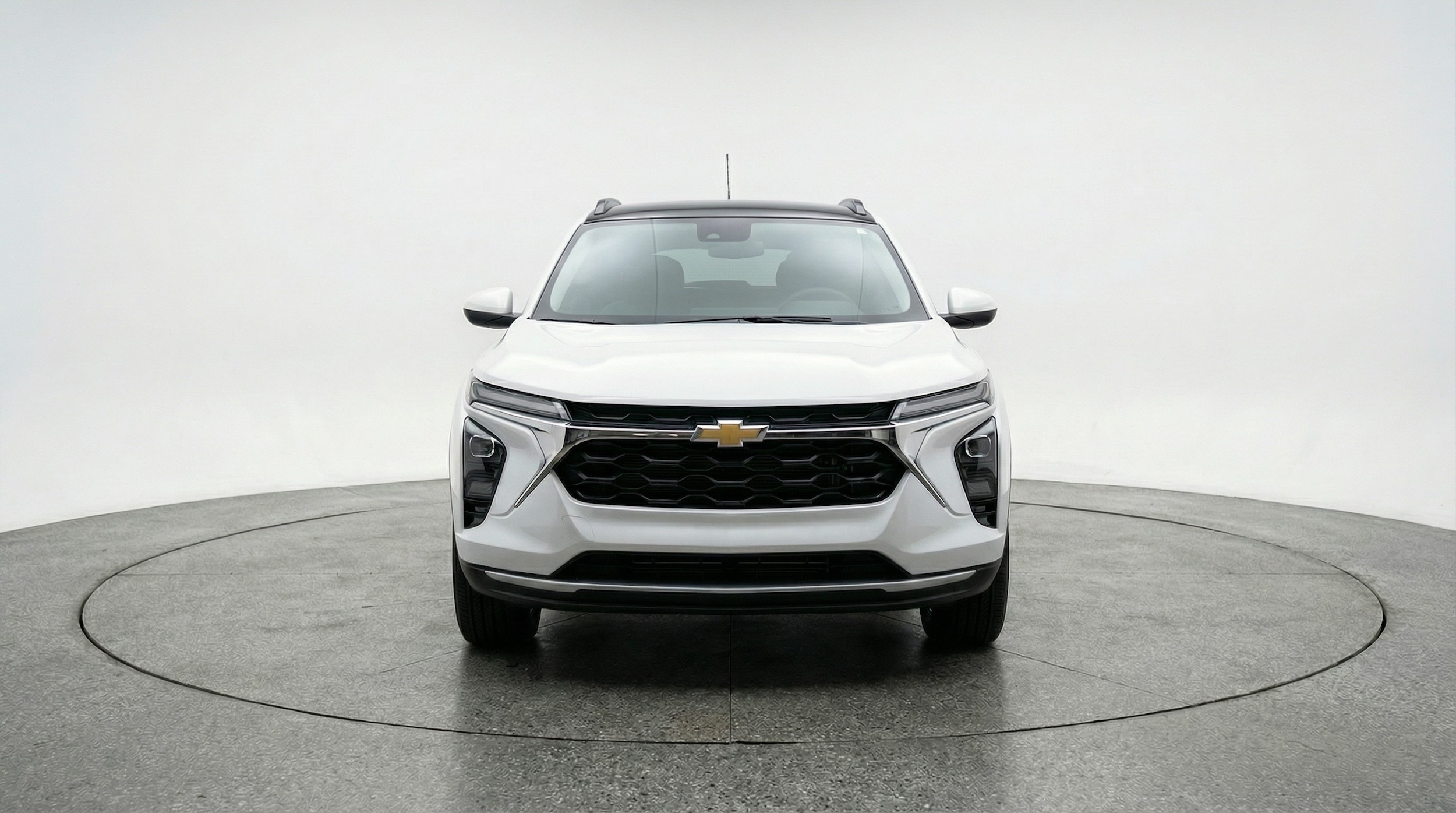 Thumbnail: 2025 Chevrolet Trax - 2