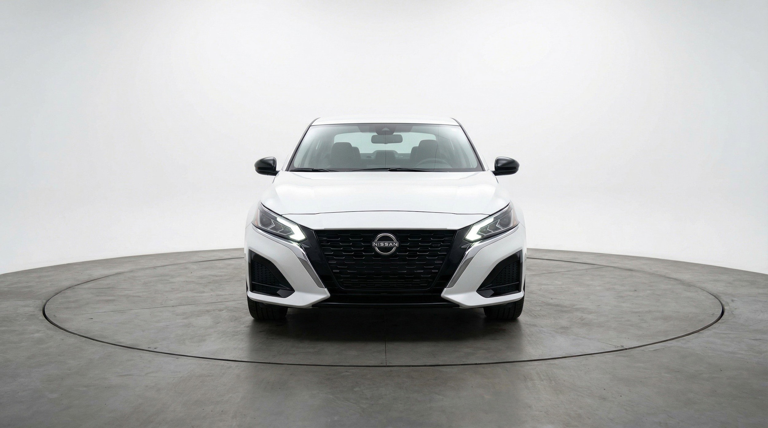 Thumbnail: 2025 Nissan Altima - 2