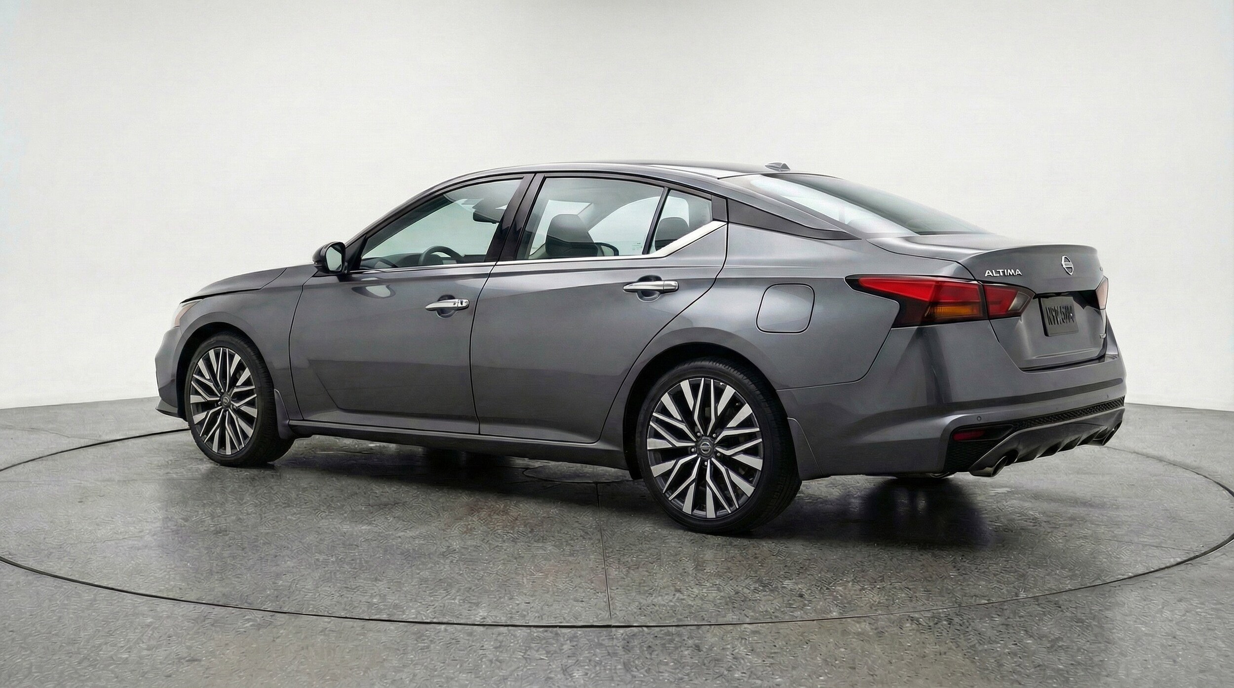 Thumbnail: 2025 Nissan Altima - 6