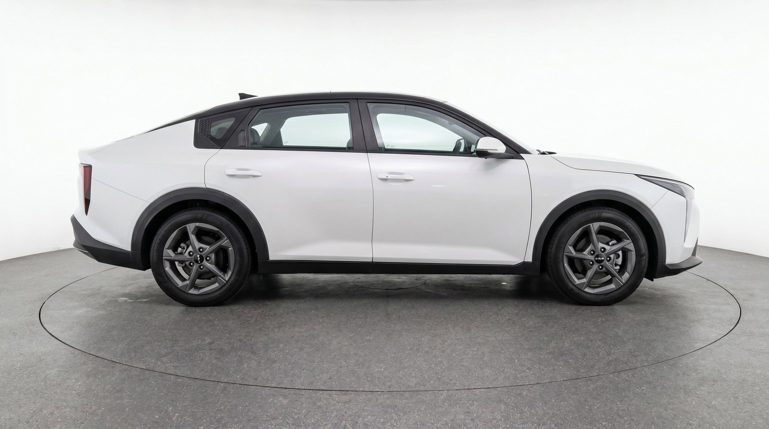 Thumbnail: 2025 Kia K4 - 11