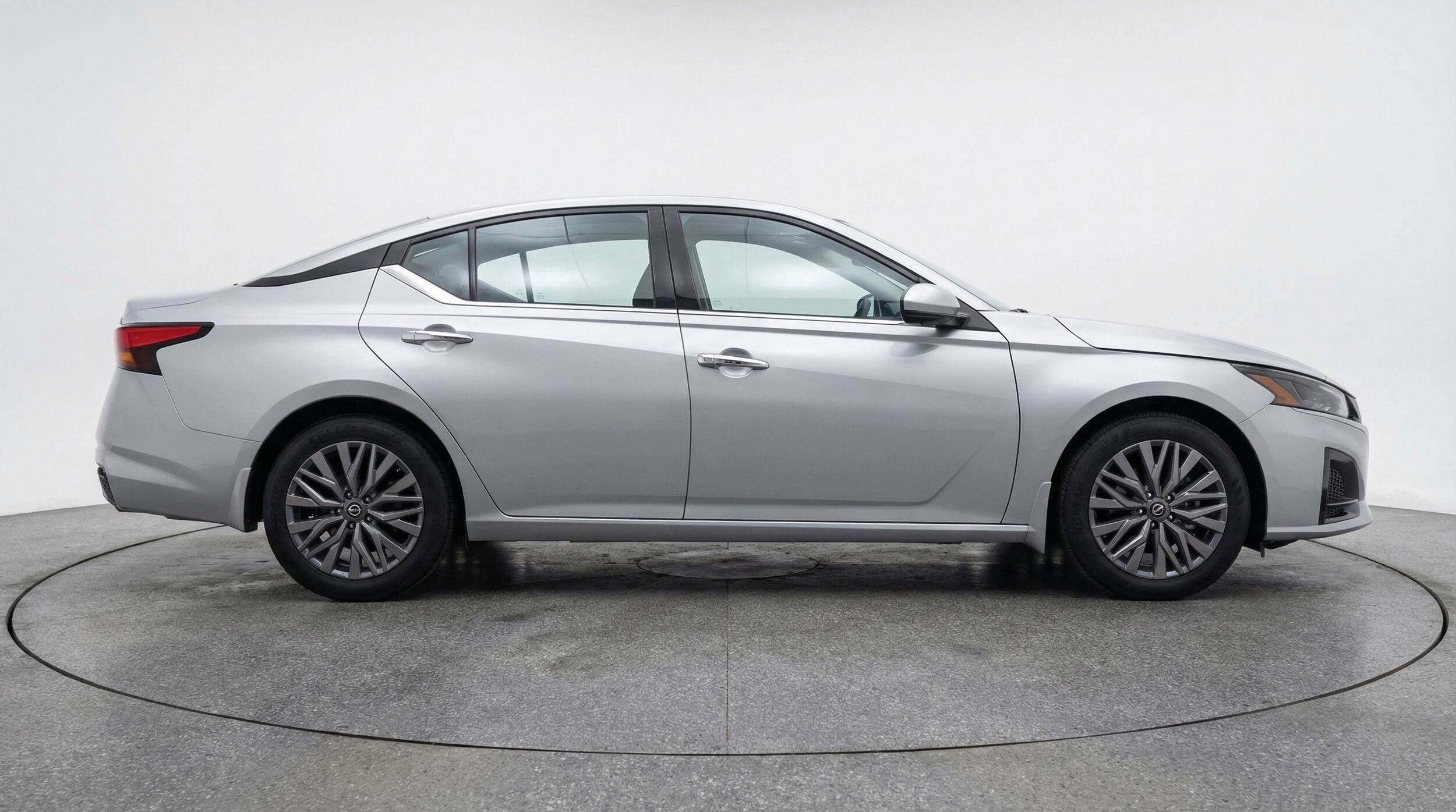 Thumbnail: 2025 Nissan Altima - 11