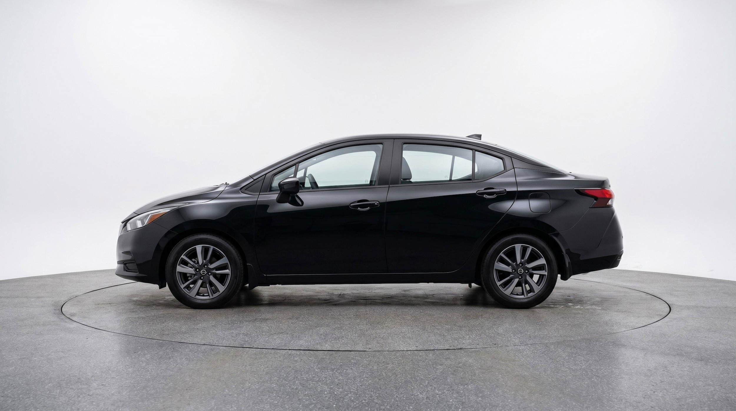 Thumbnail: 2025 Nissan Versa - 5