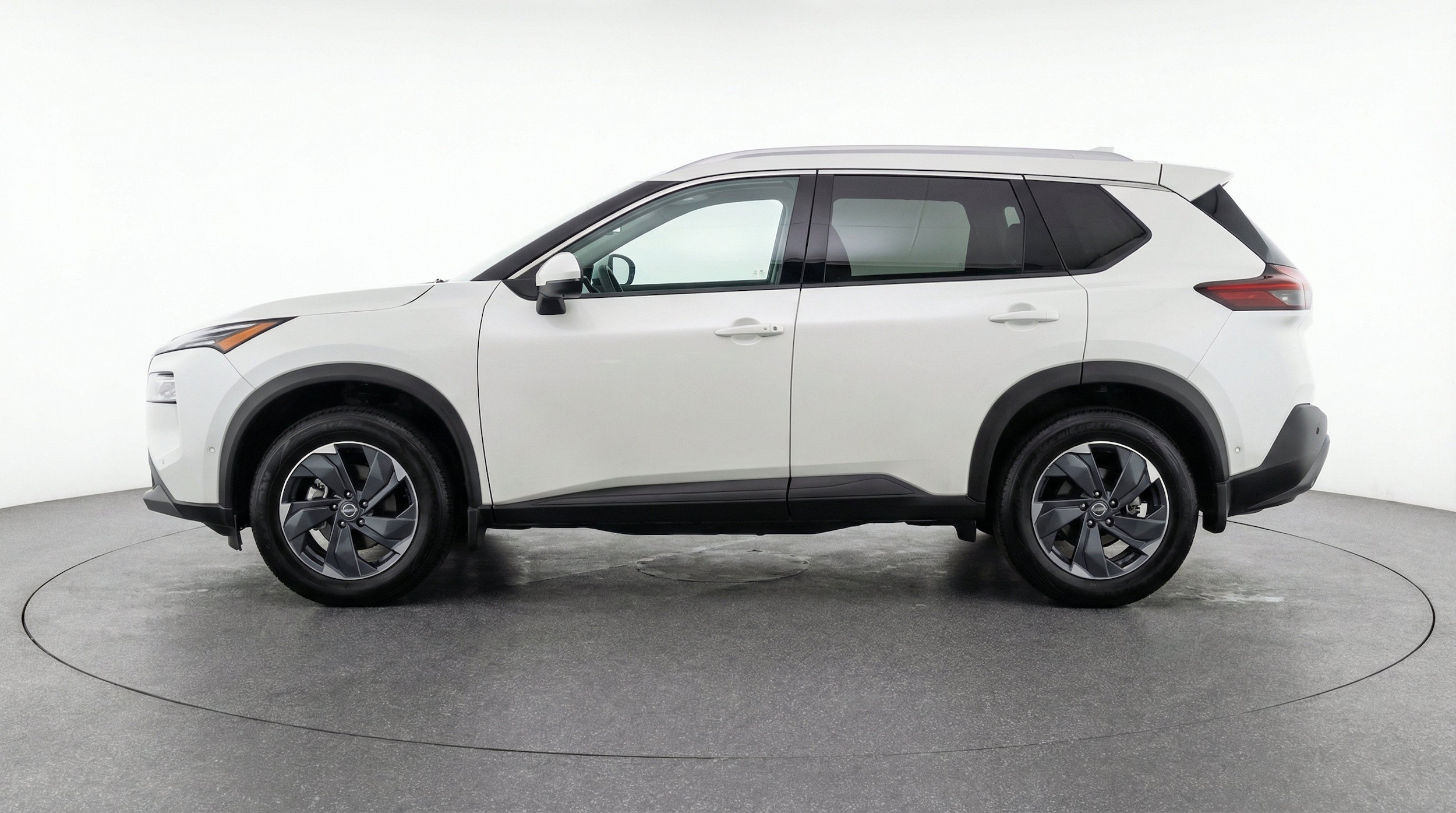 Thumbnail: 2025 Nissan Rogue - 5