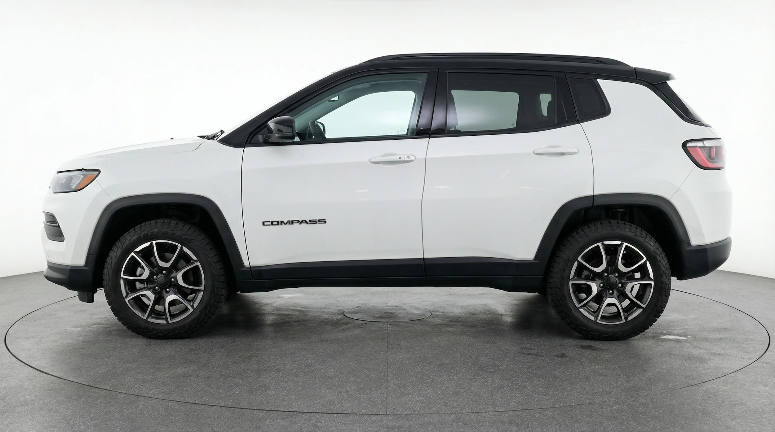 Thumbnail: 2025 Jeep Compass - 4