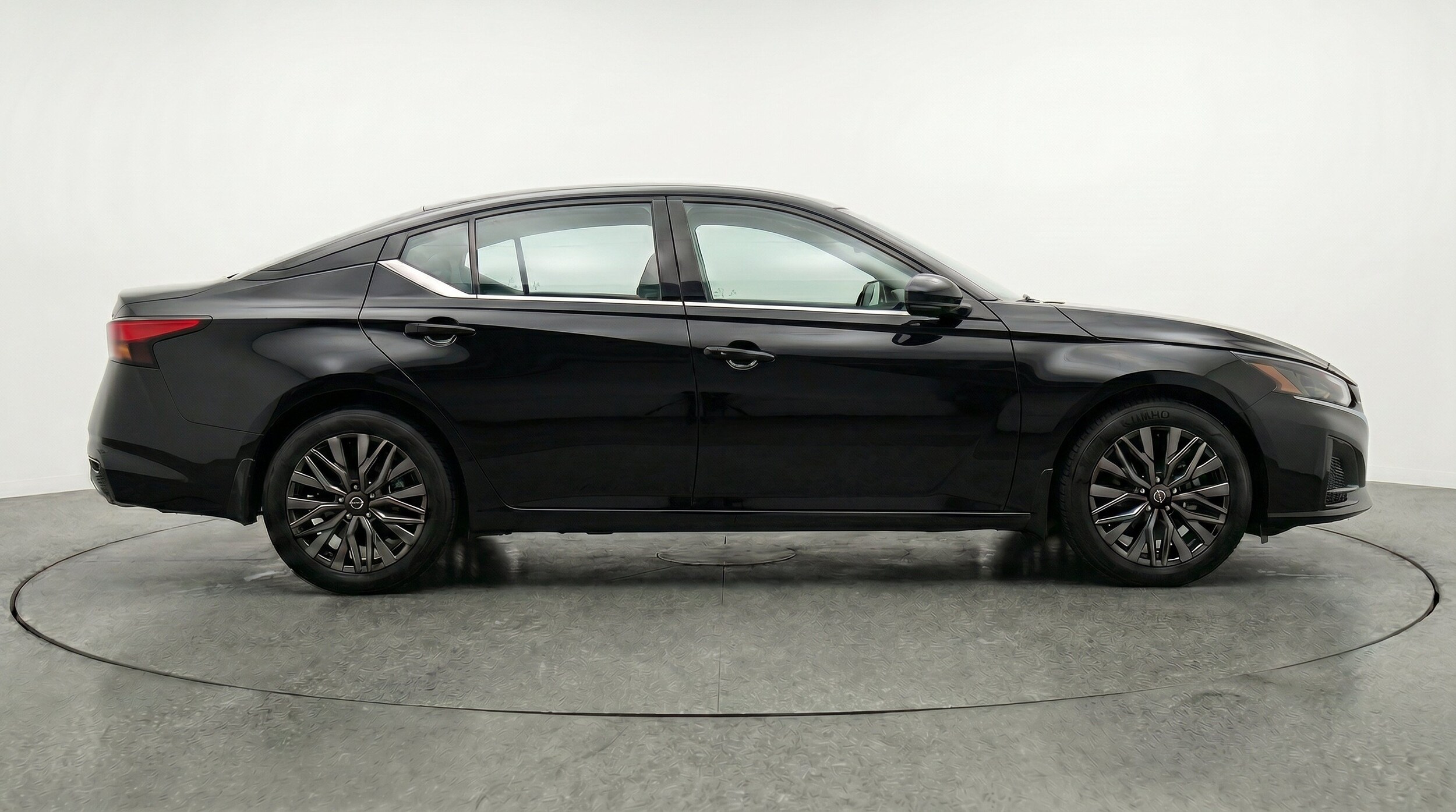 Thumbnail: 2026 Nissan Altima - 11