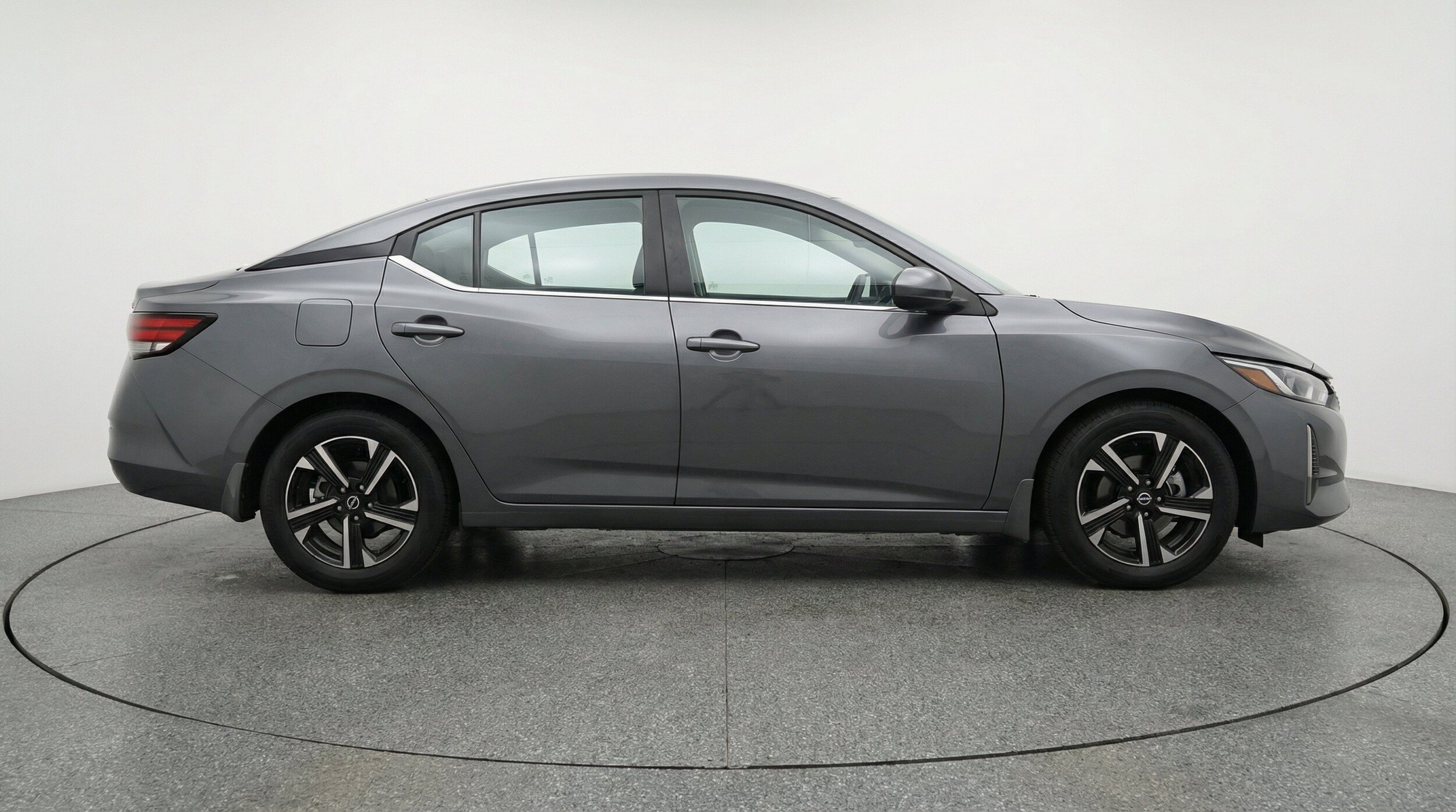 Thumbnail: 2025 Nissan Sentra - 11