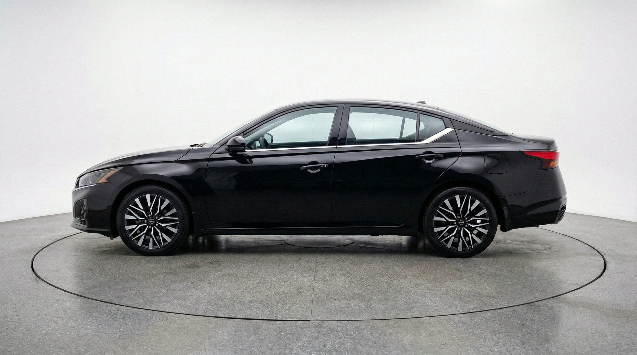 Thumbnail: 2026 Nissan Altima - 5