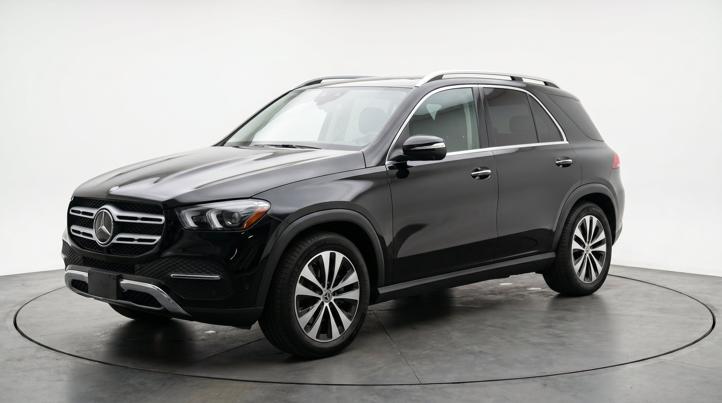 Thumbnail: 2026 Mercedes-Benz GLE - 3