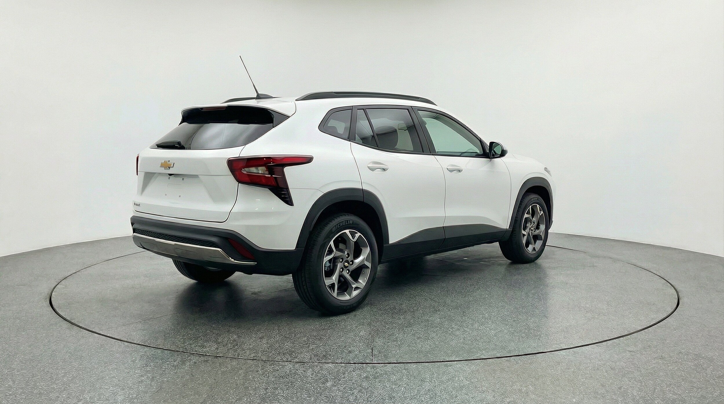 Thumbnail: 2025 Chevrolet Trax - 9