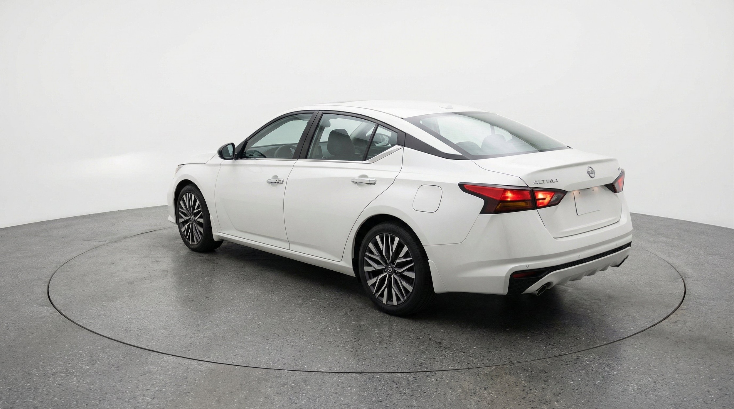 Thumbnail: 2025 Nissan Altima - 6