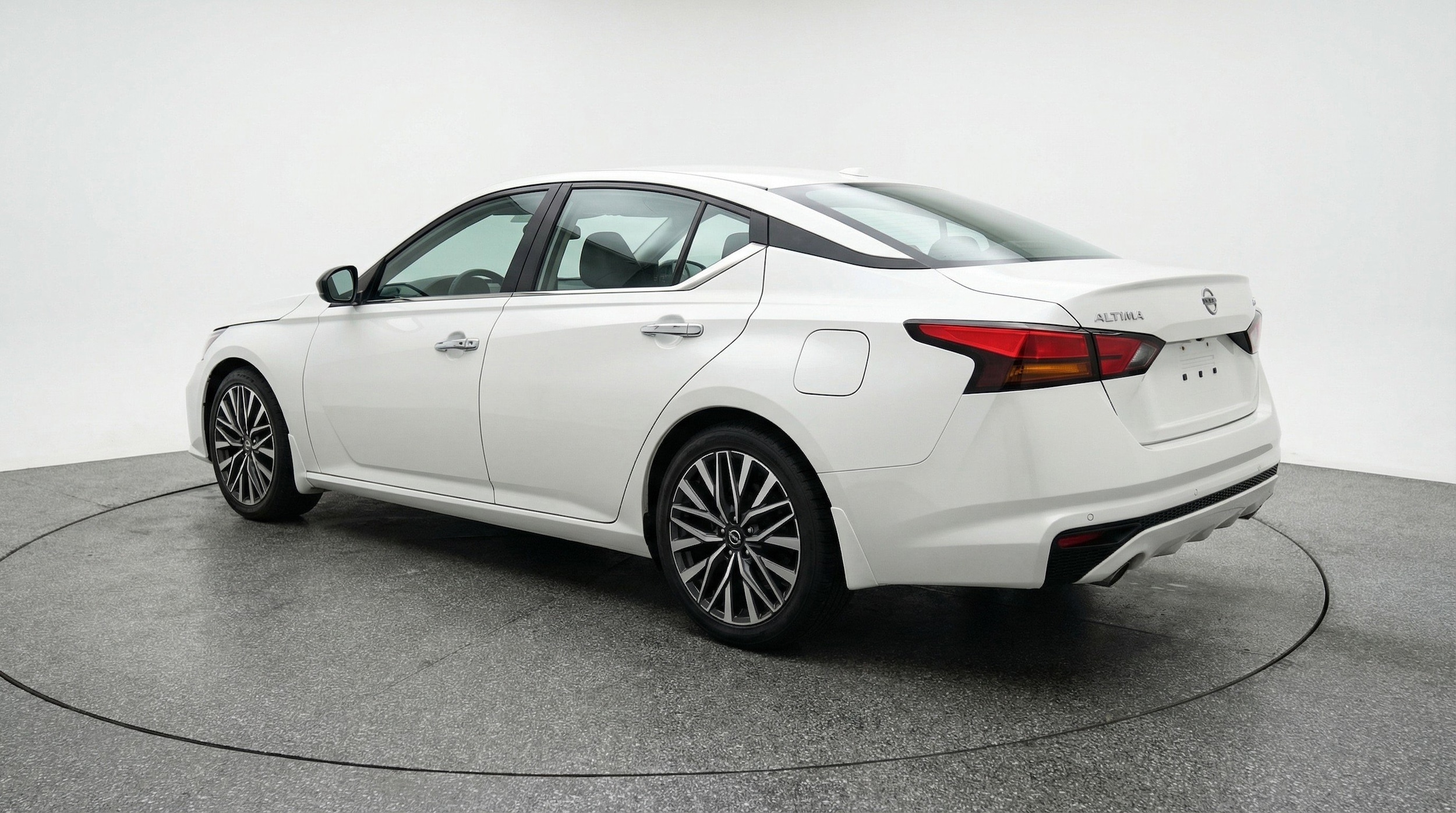 Thumbnail: 2025 Nissan Altima - 6