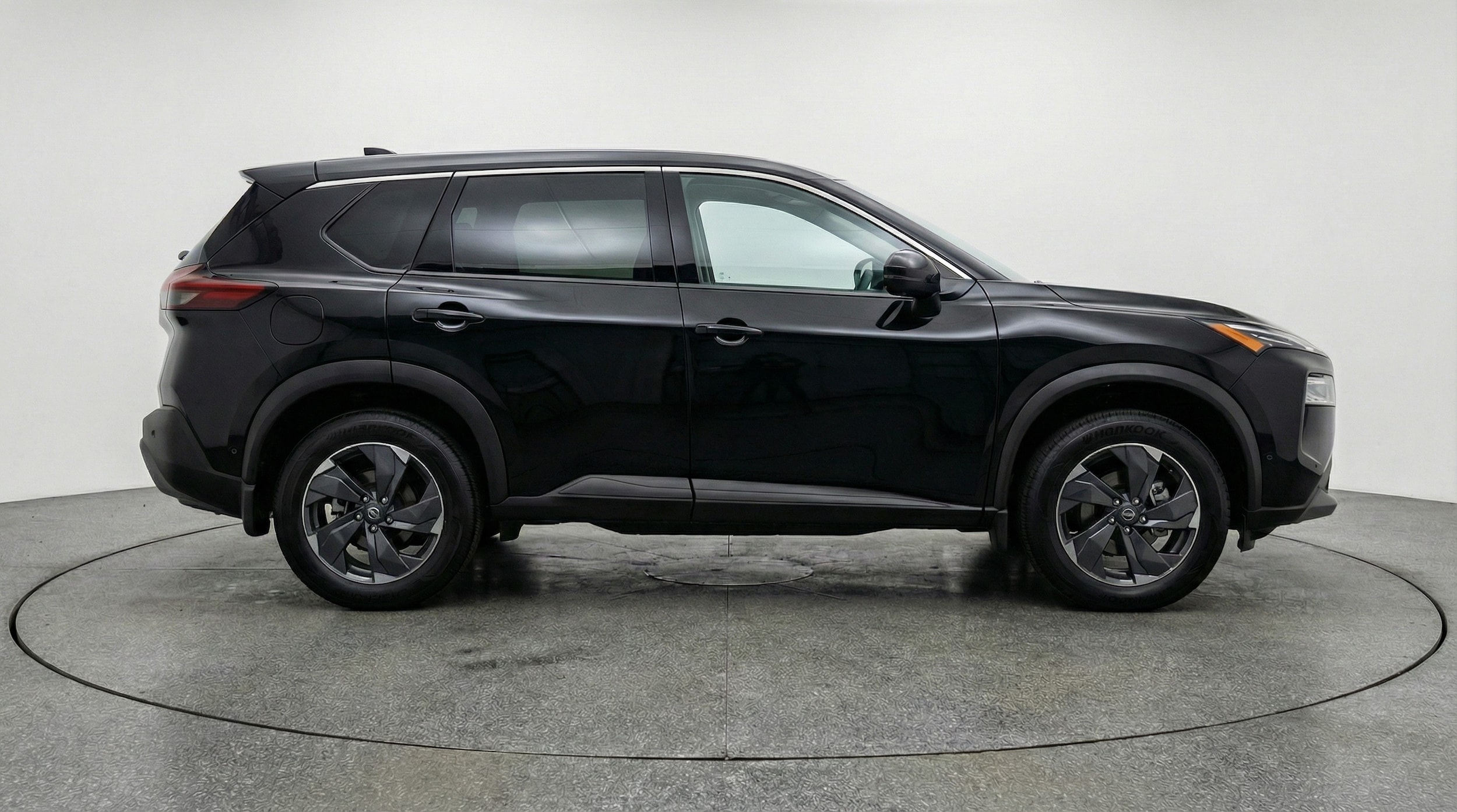 Thumbnail: 2025 Nissan Rogue - 8