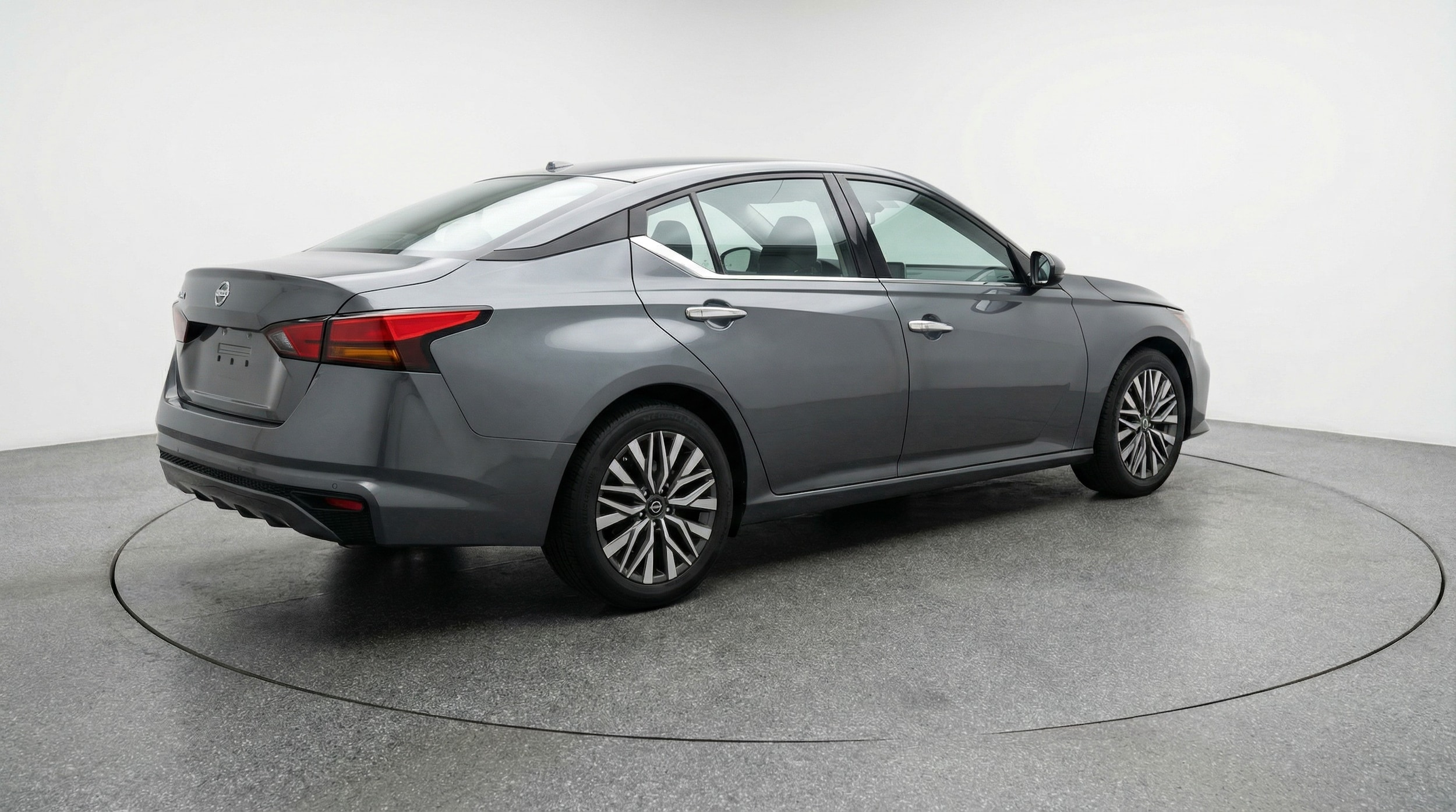 Thumbnail: 2025 Nissan Altima - 7