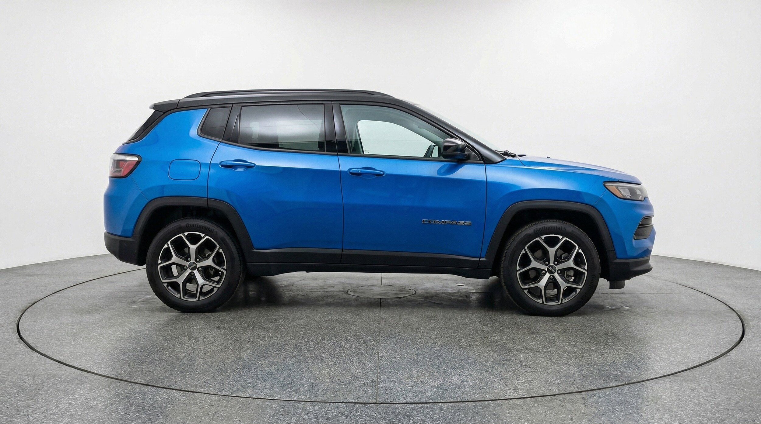 Thumbnail: 2025 Jeep Compass - 11