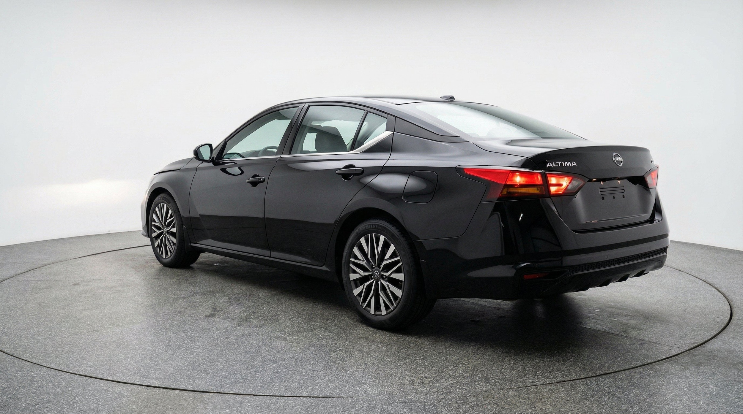 Thumbnail: 2026 Nissan Altima - 6
