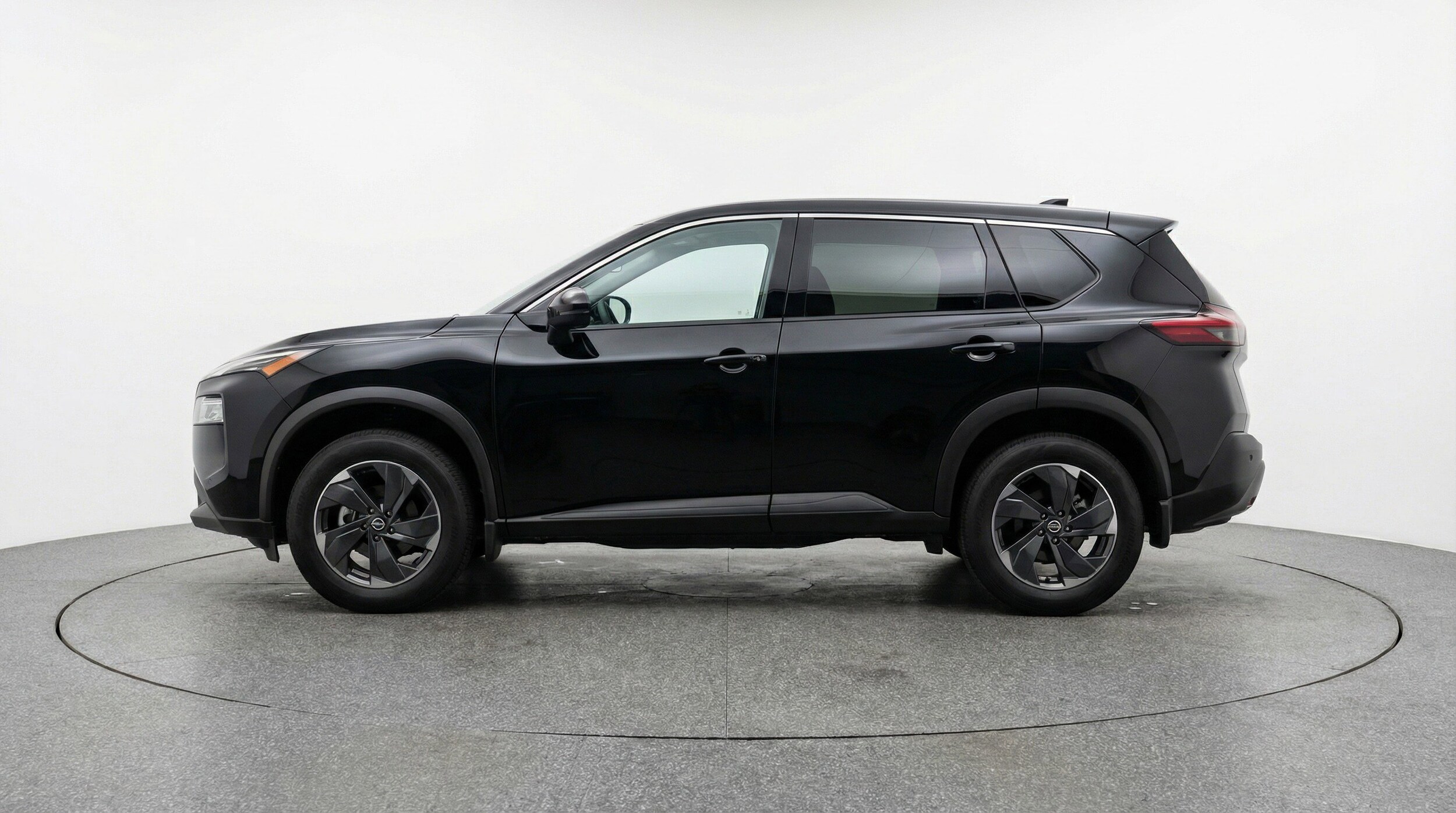 Thumbnail: 2025 Nissan Rogue - 5