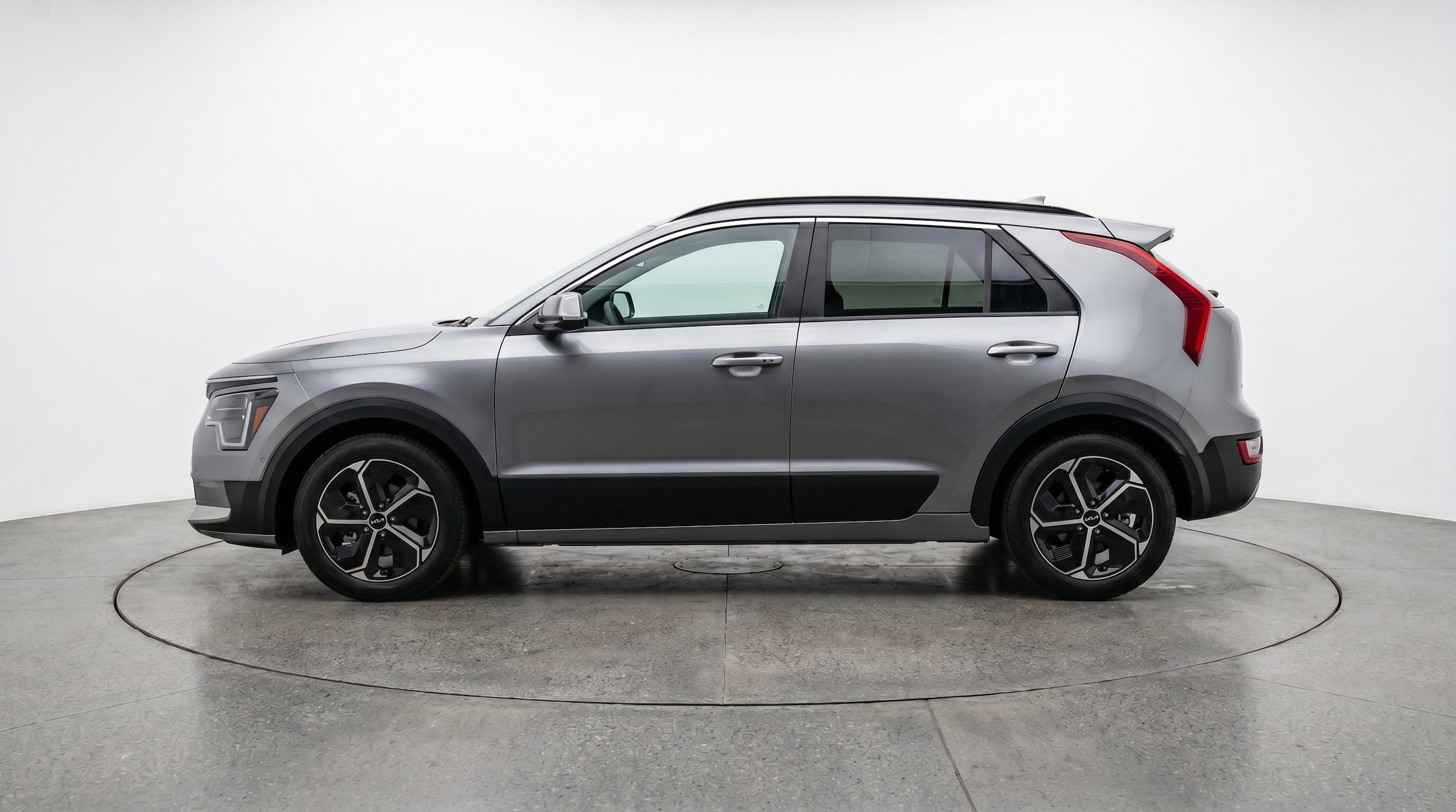 Thumbnail: 2026 Kia Niro - 5