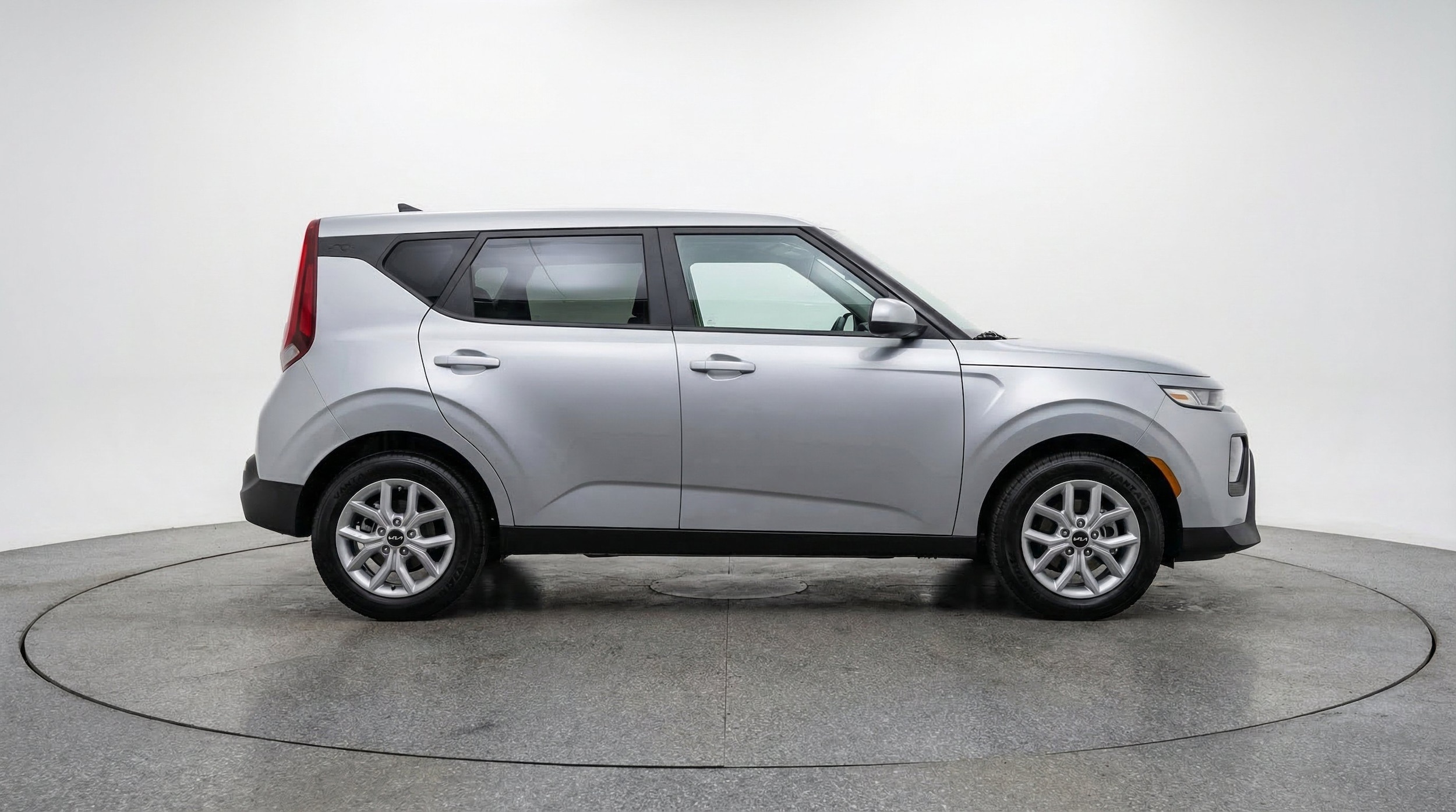 Thumbnail: 2025 Kia Soul - 11