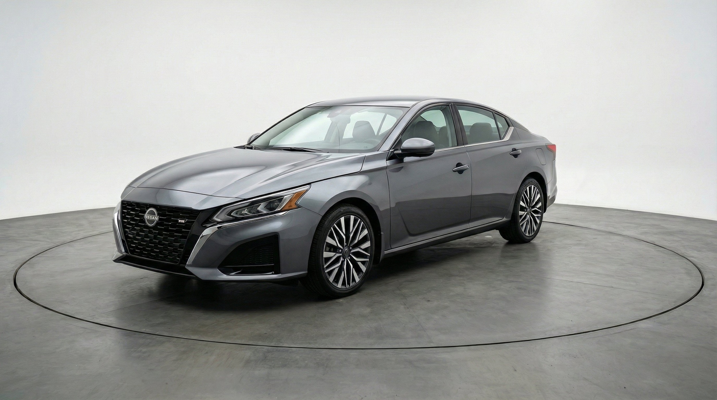 Thumbnail: 2025 Nissan Altima - 3
