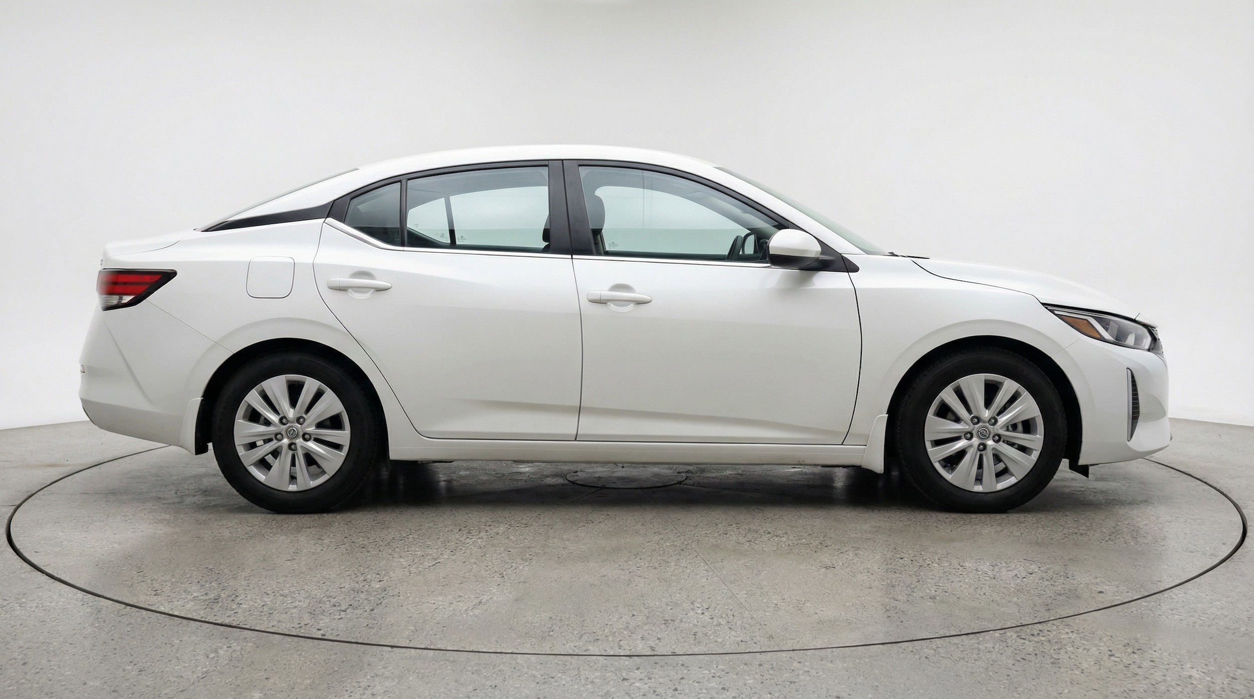 Thumbnail: 2025 Nissan Sentra - 11