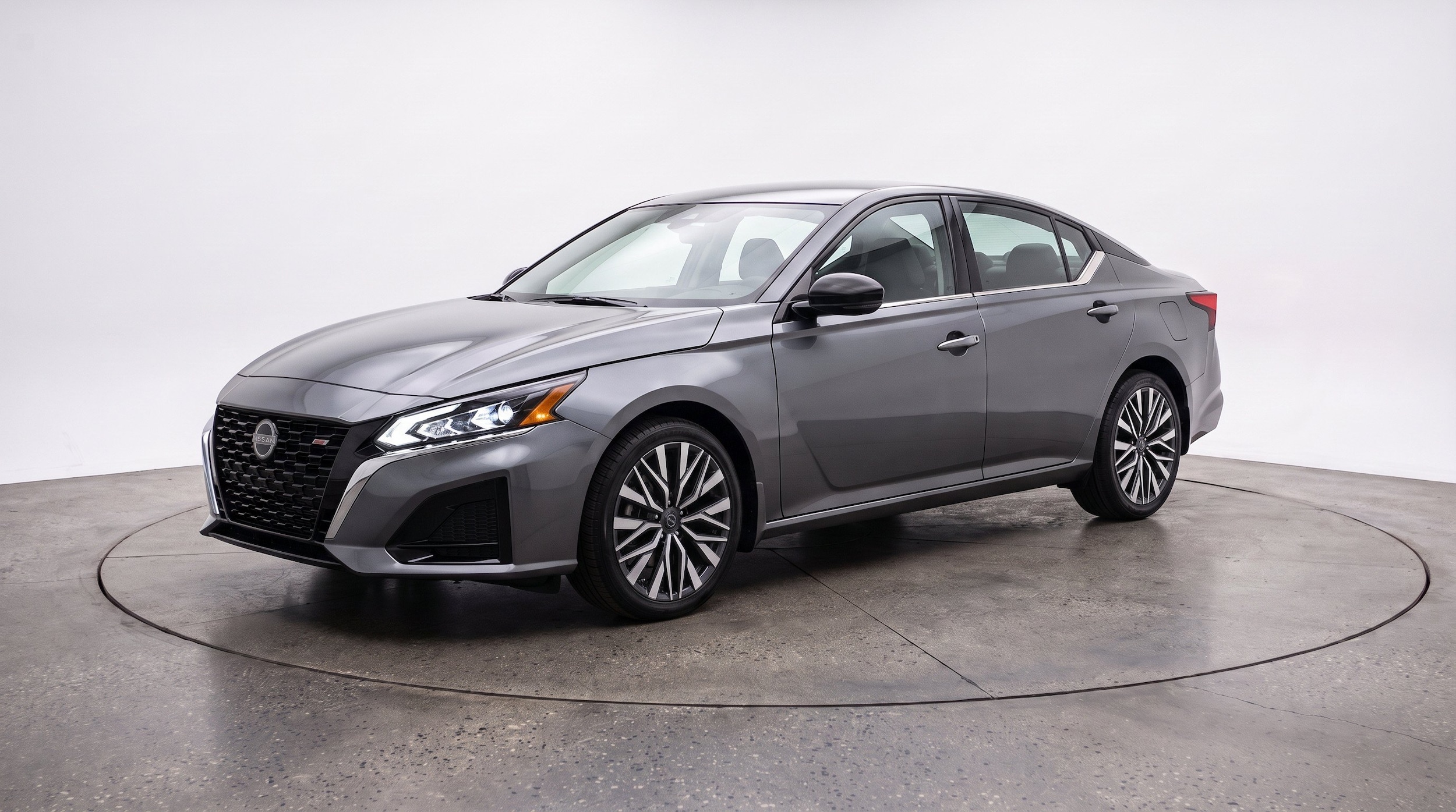 Thumbnail: 2025 Nissan Altima - 3